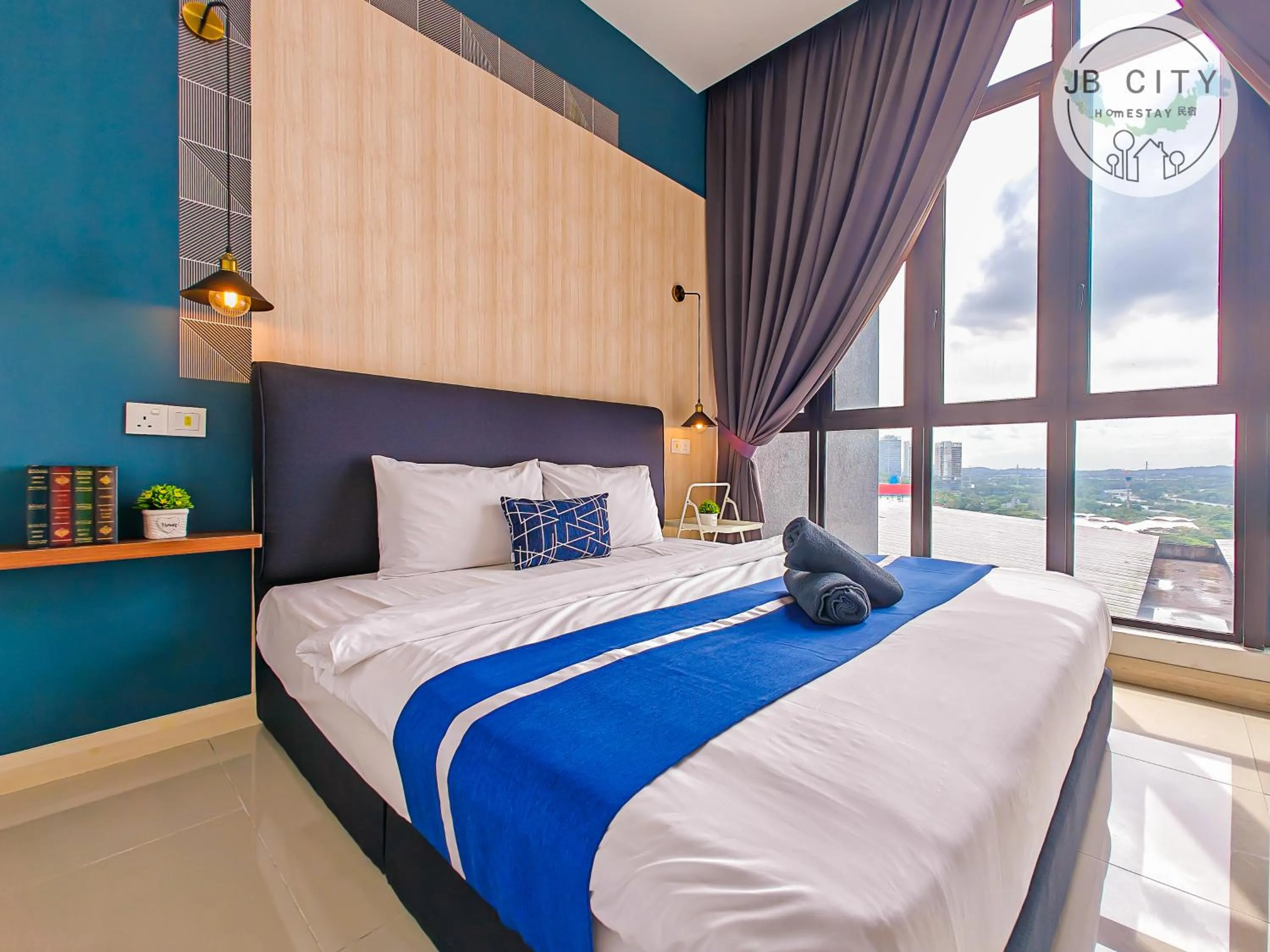 Bed in D'Pristine Suites by RR JBcity