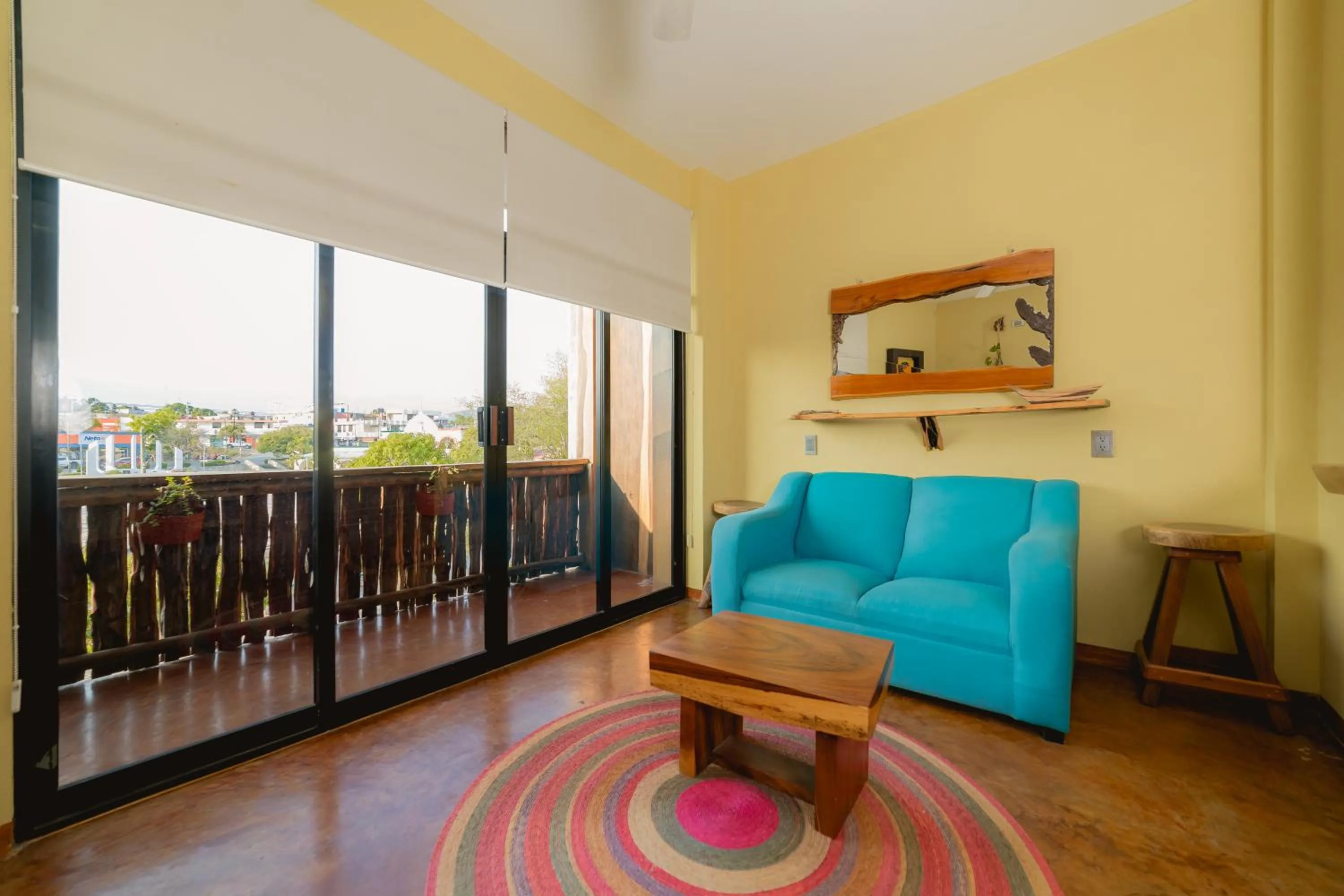 Madre Tierra Hotel & Coworking