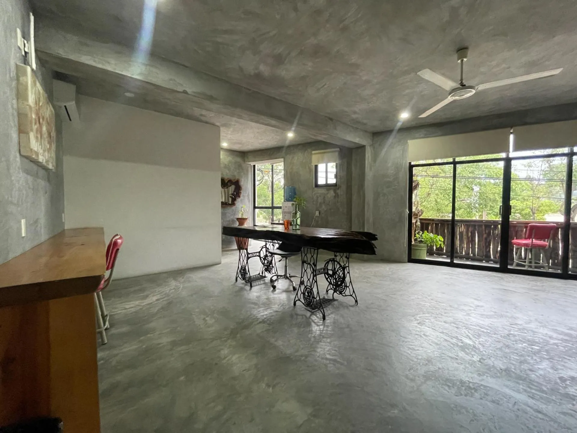 Madre Tierra Hotel & Coworking