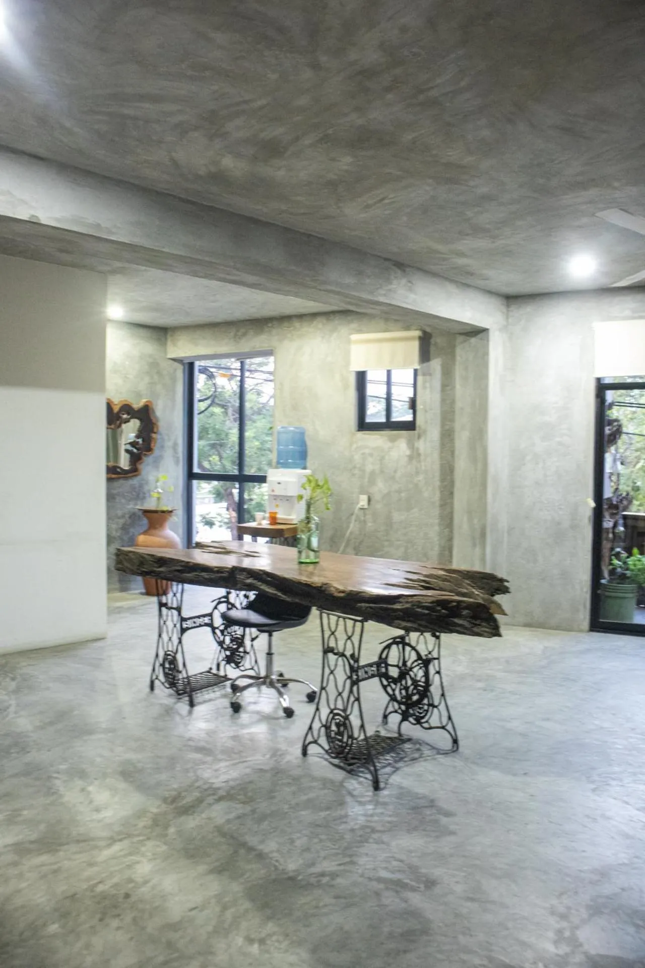 Madre Tierra Hotel & Coworking
