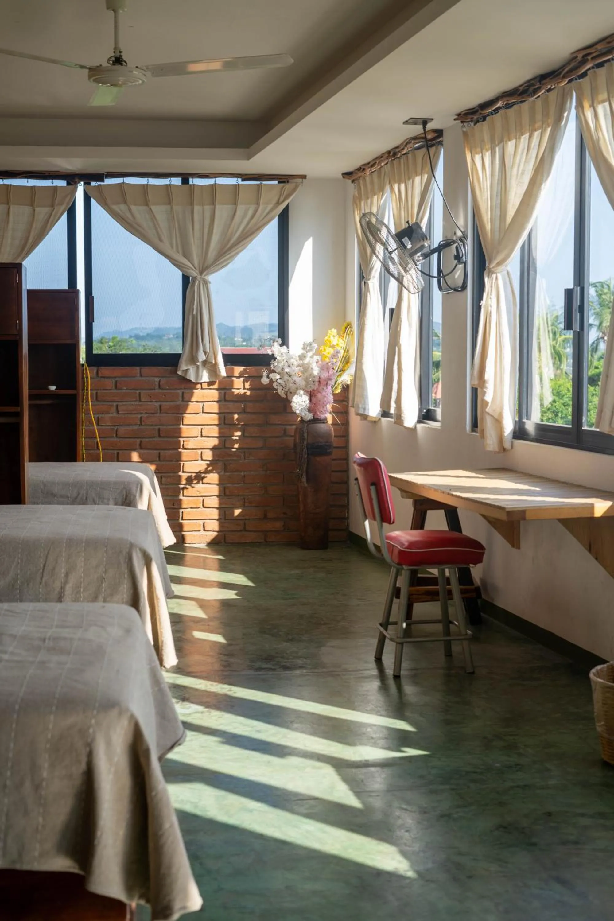 Bed in Madre Tierra Hotel & Coworking
