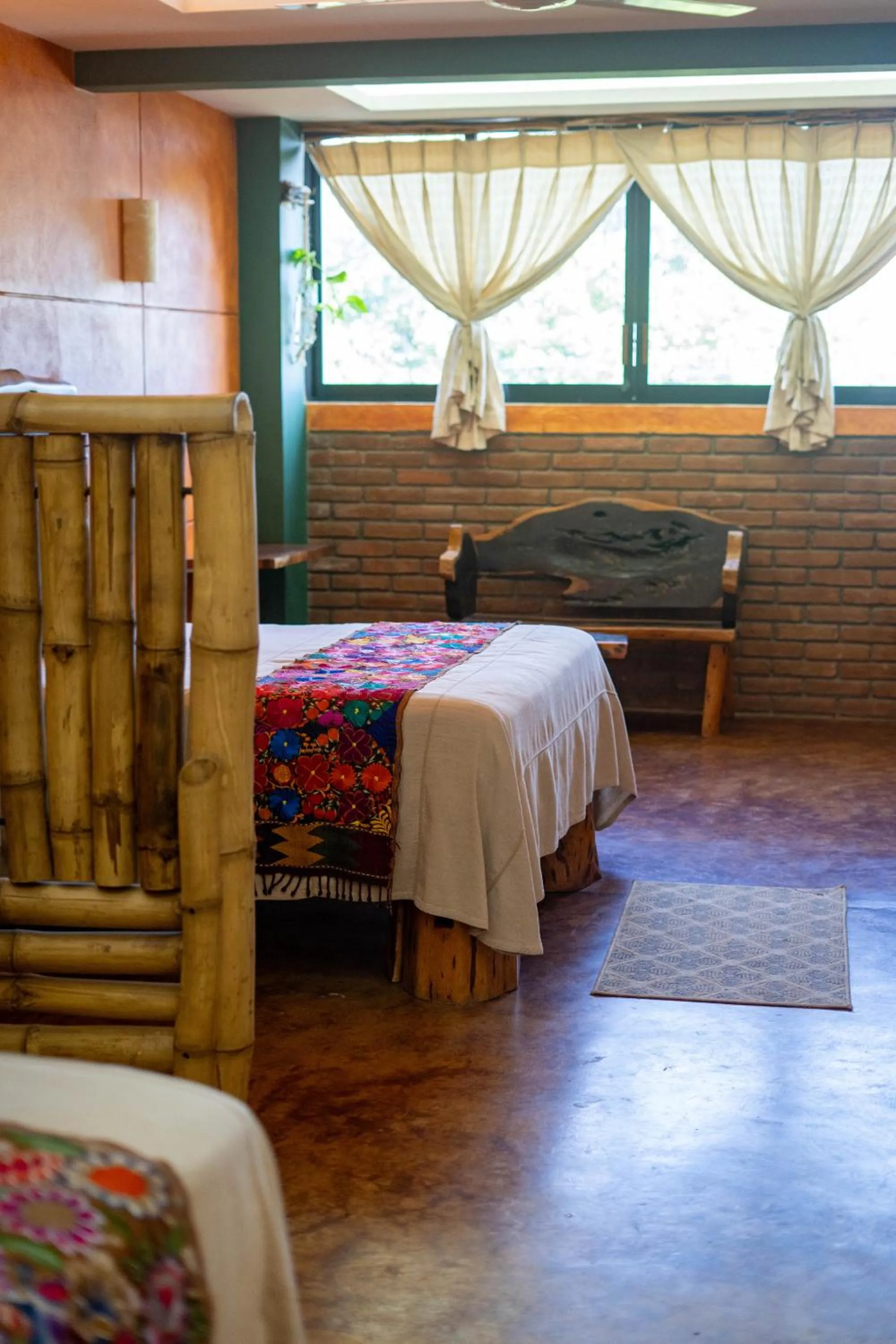 Bed in Madre Tierra Hotel & Coworking