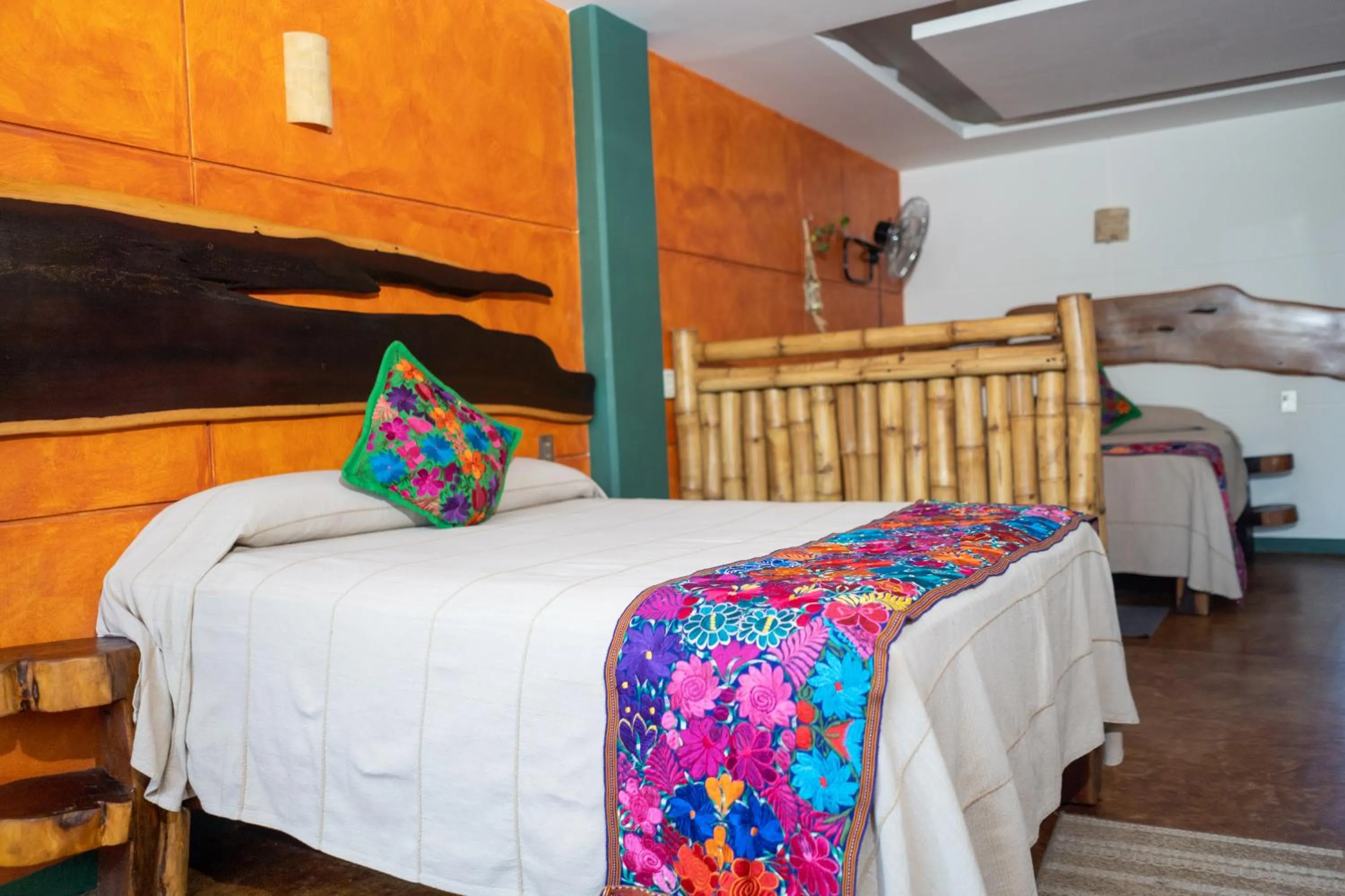 Bed in Madre Tierra Hotel & Coworking