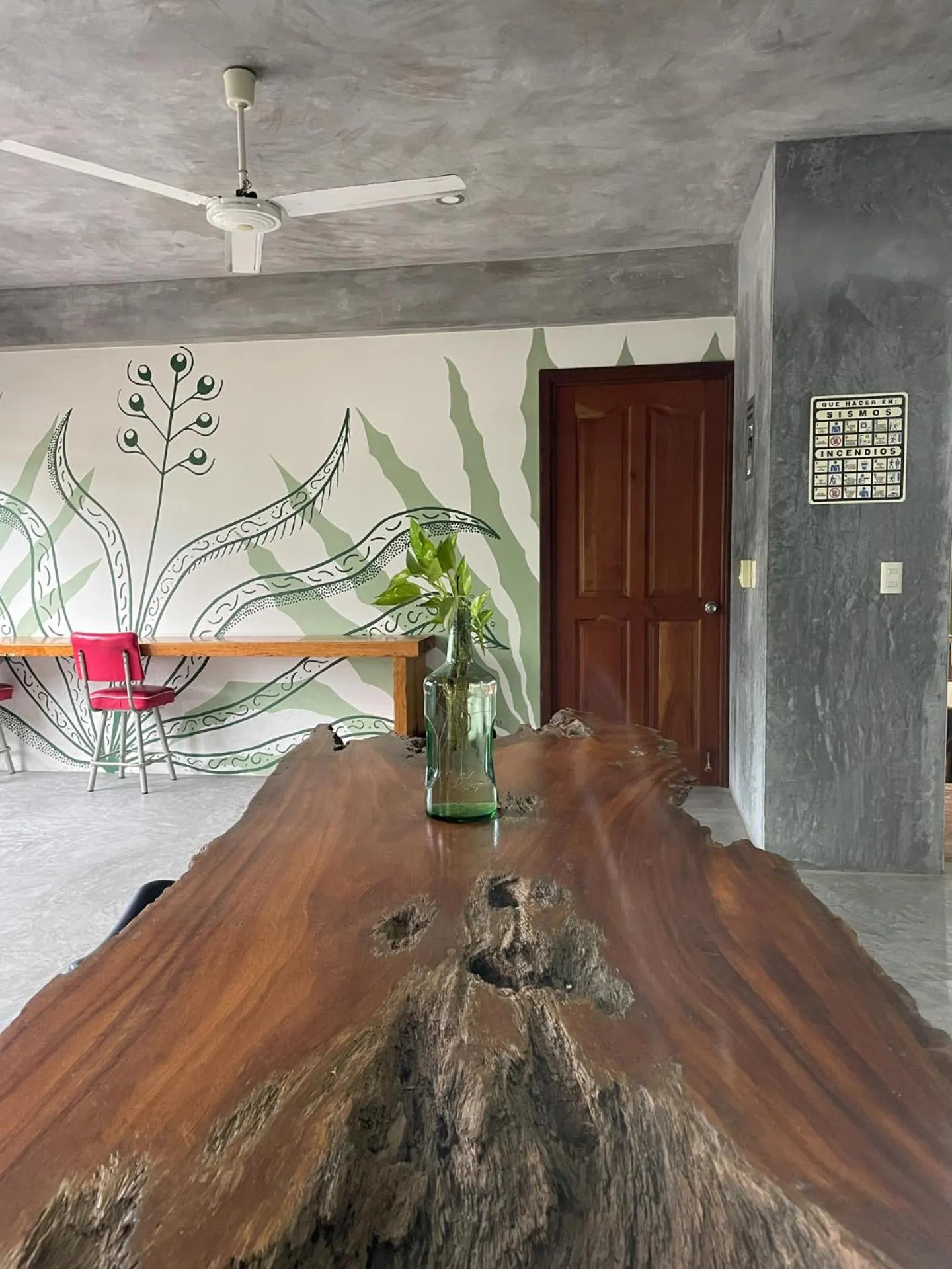 Madre Tierra Hotel & Coworking