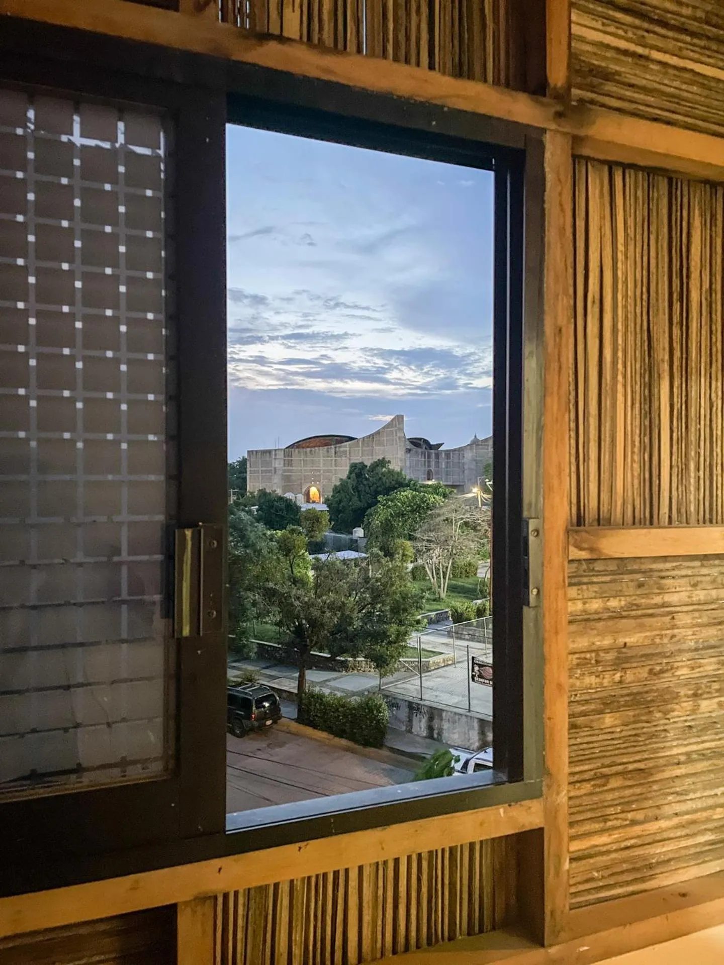 Madre Tierra Hotel & Coworking