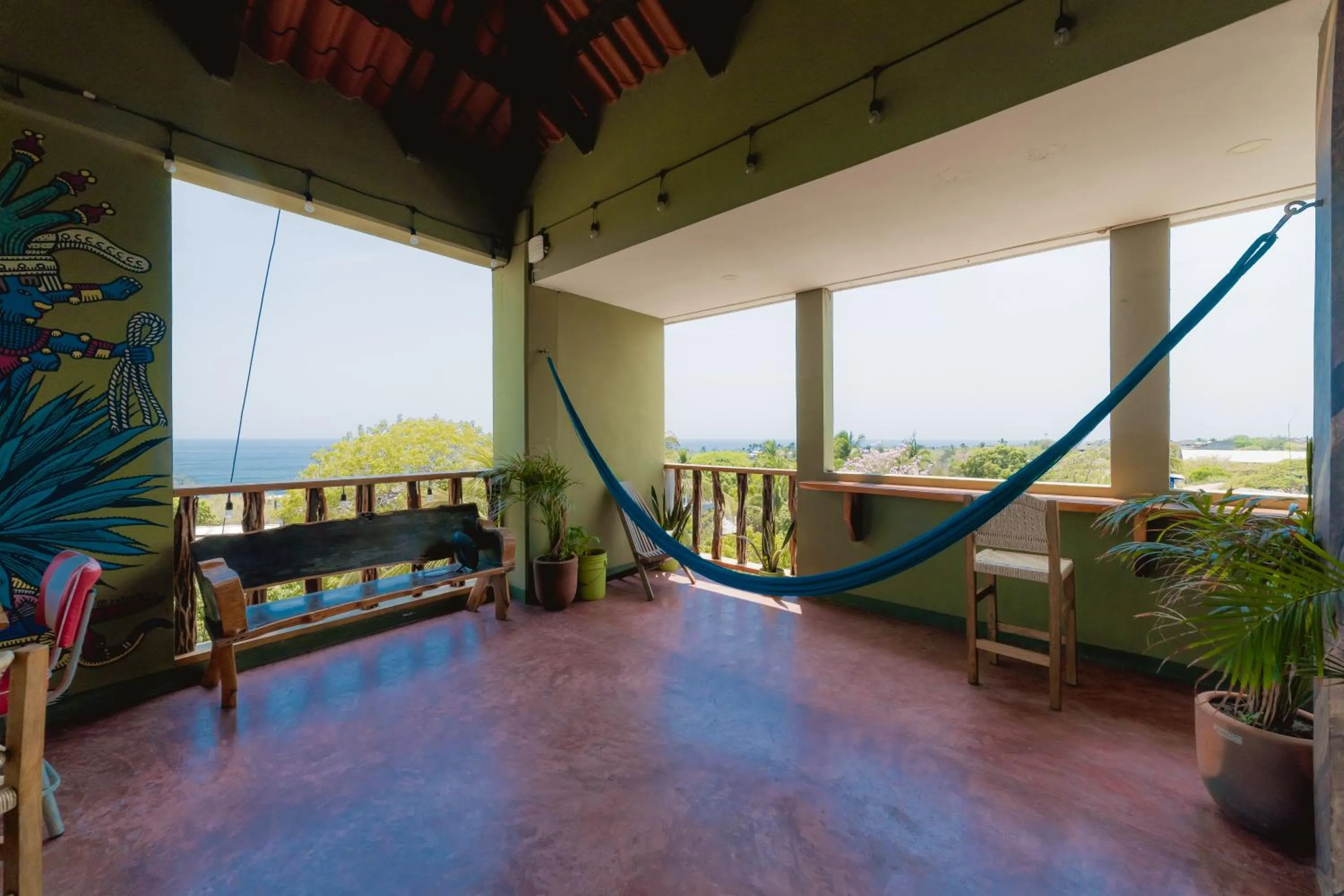 Madre Tierra Hotel & Coworking