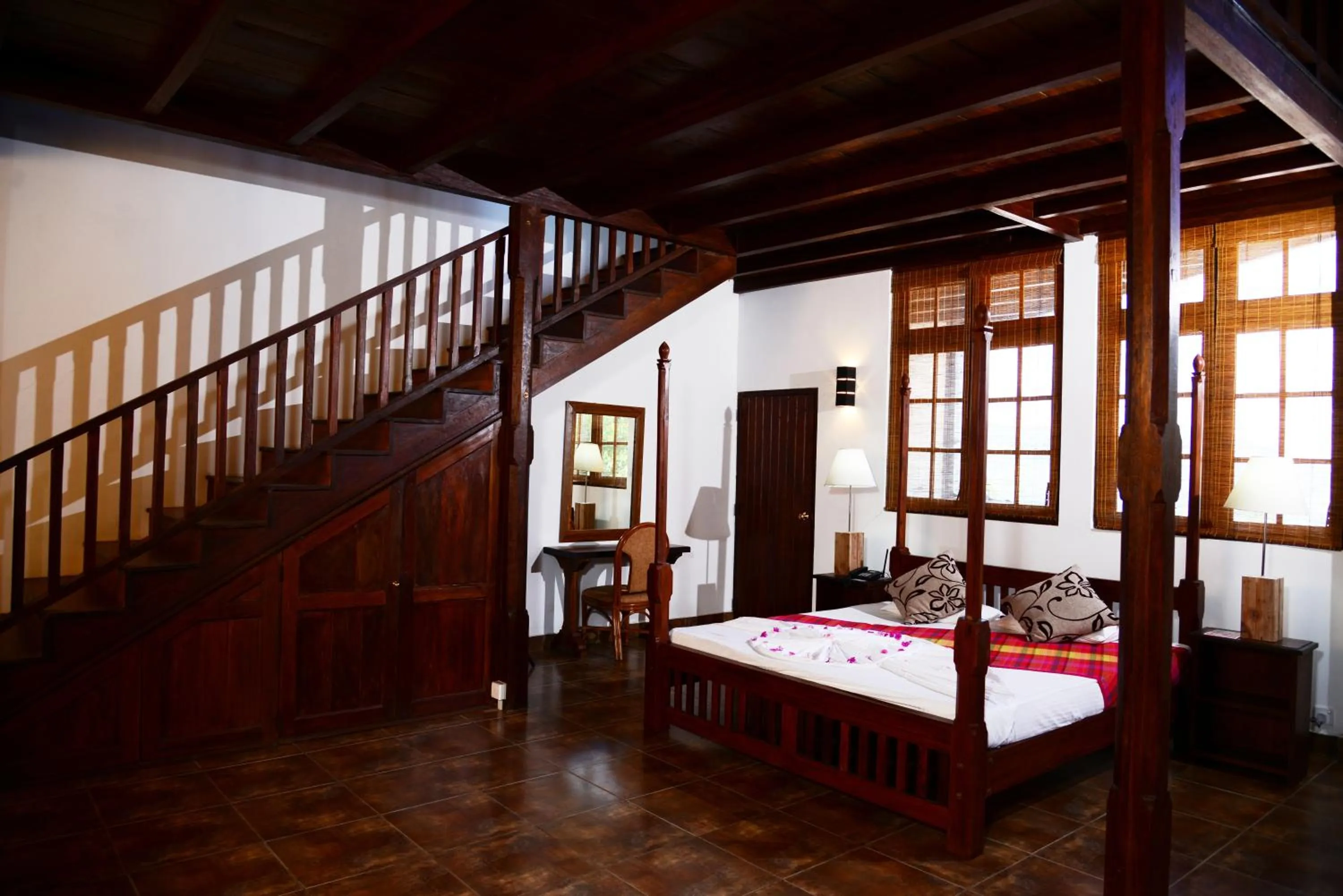 Bedroom, Bed in Mount Royal