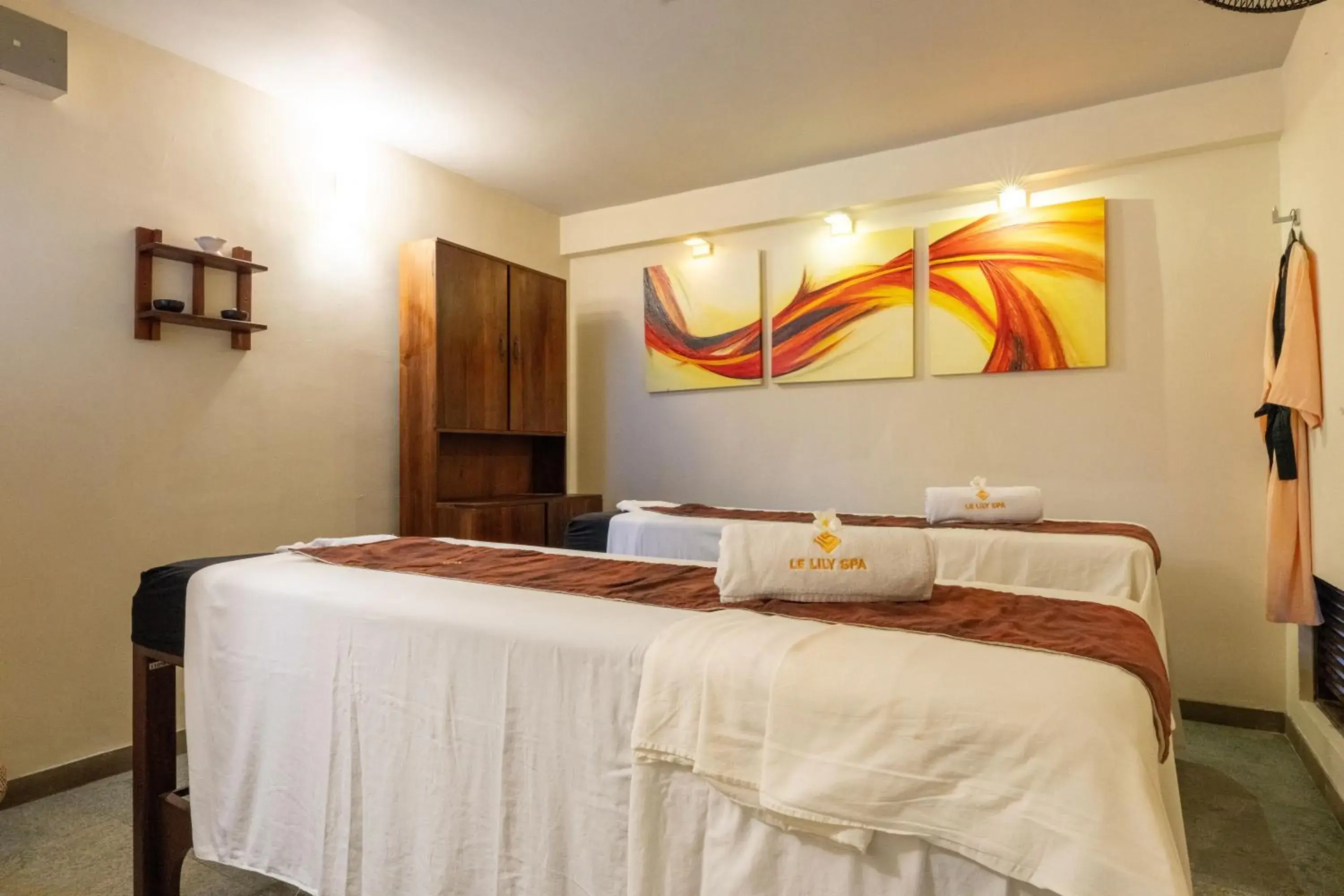 Bed in Insight Resort Ahangama - S&S Other Certified Bed in Insight Resort Ahangama - S&S Other Certified