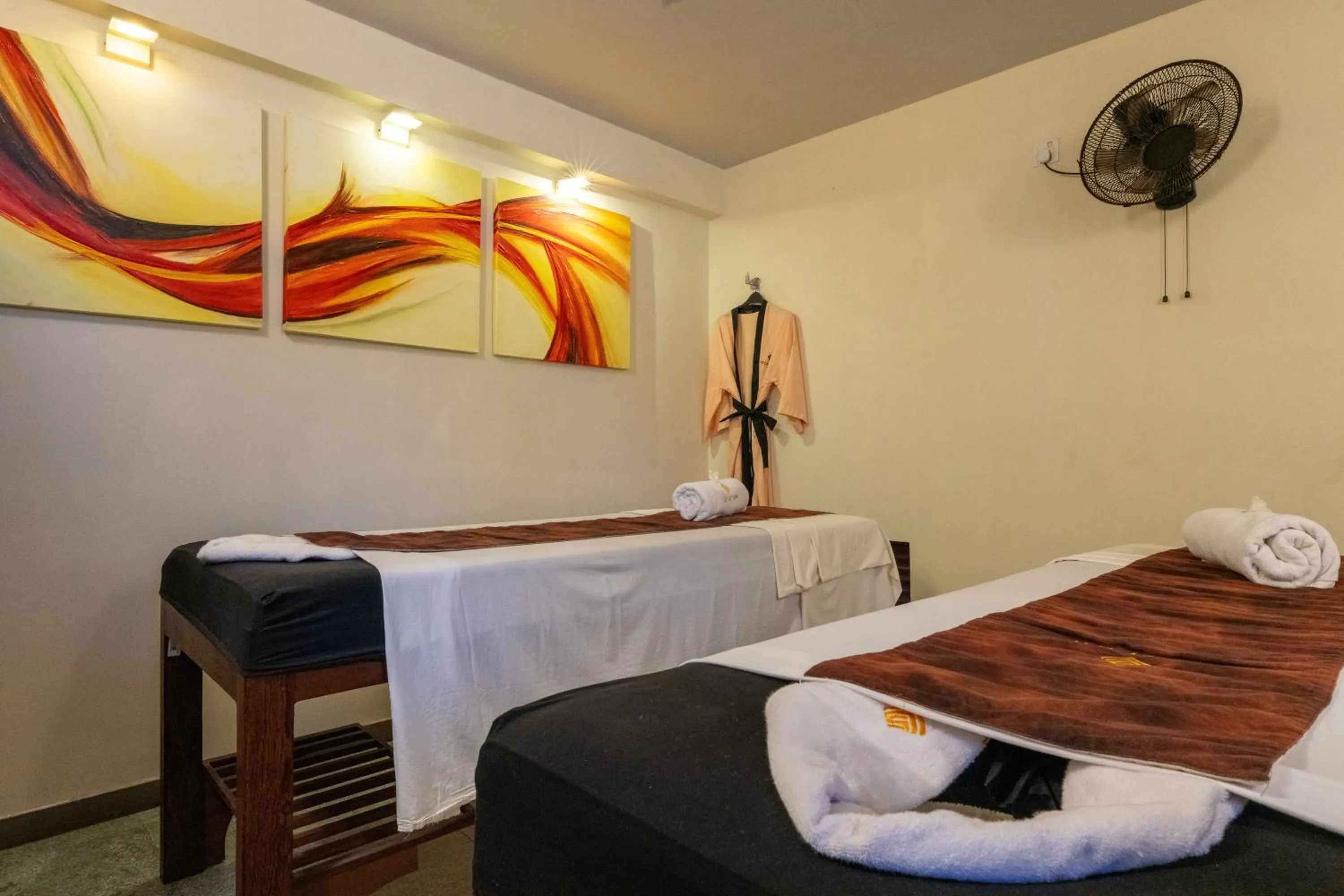 Bed in Insight Resort Ahangama - S&S Other Certified