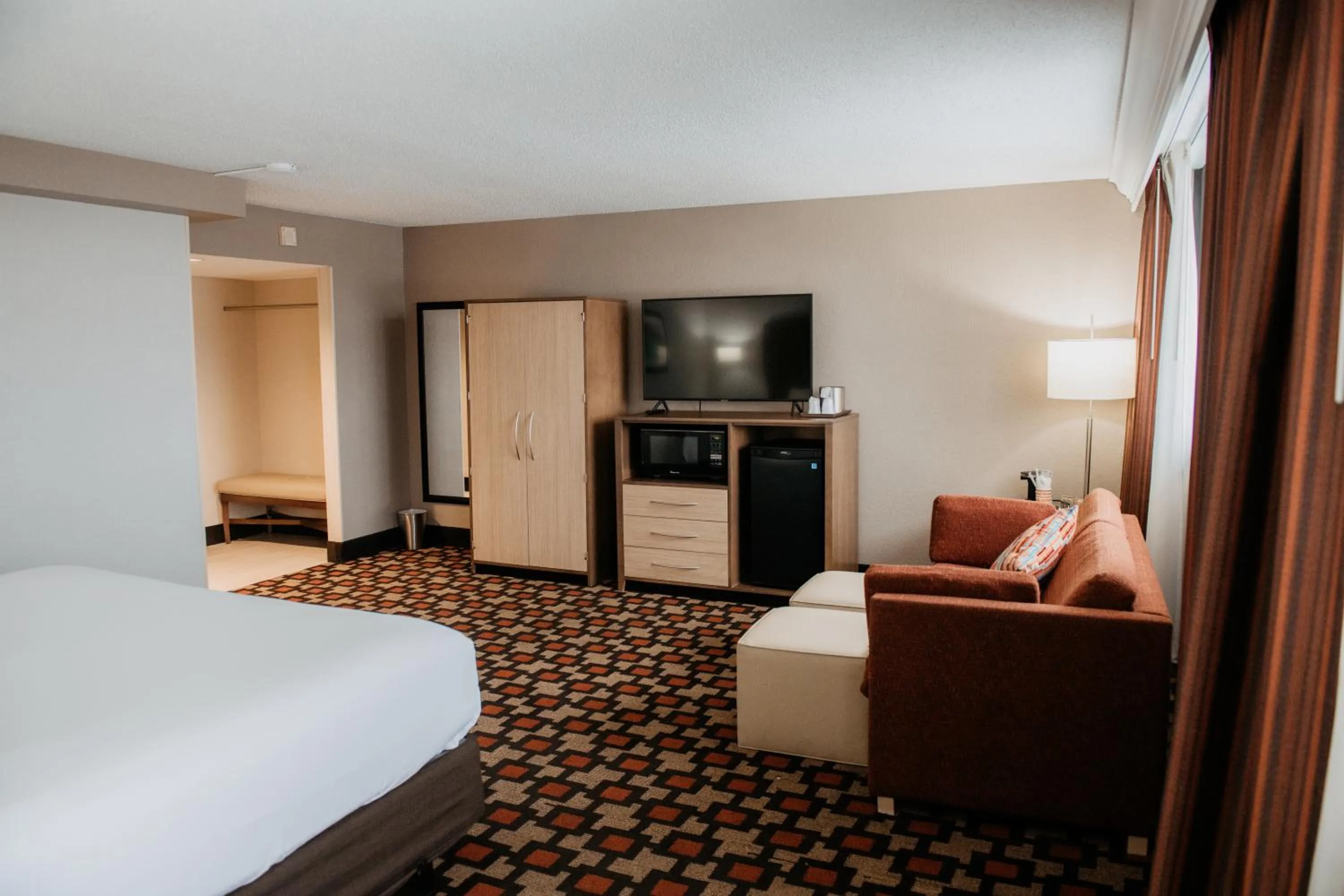 Bed in Radisson Hotel St Paul Downtown