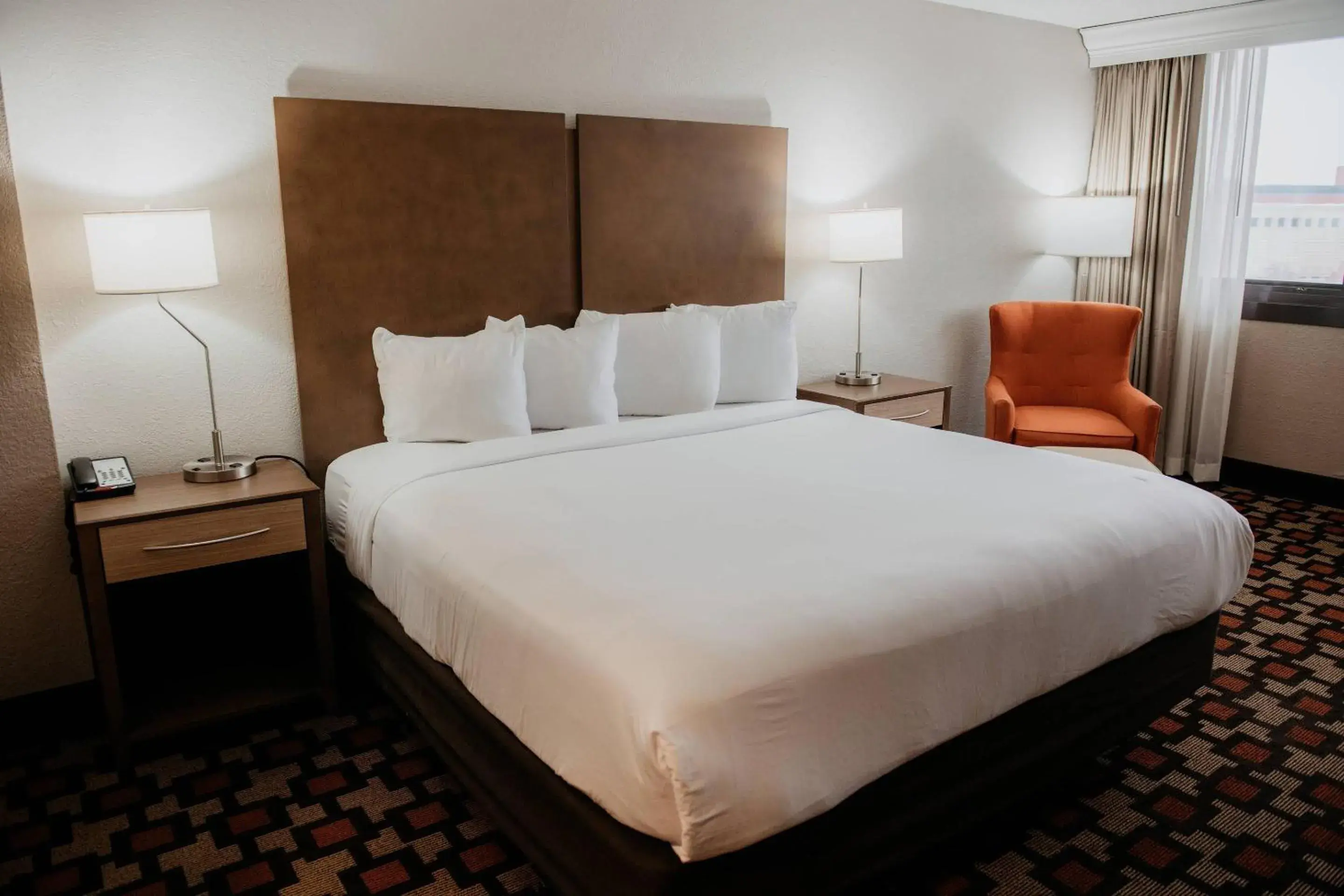 Bedroom, Bed in Radisson Hotel St Paul Downtown Bedroom, Bed in Radisson Hotel St Paul Downtown