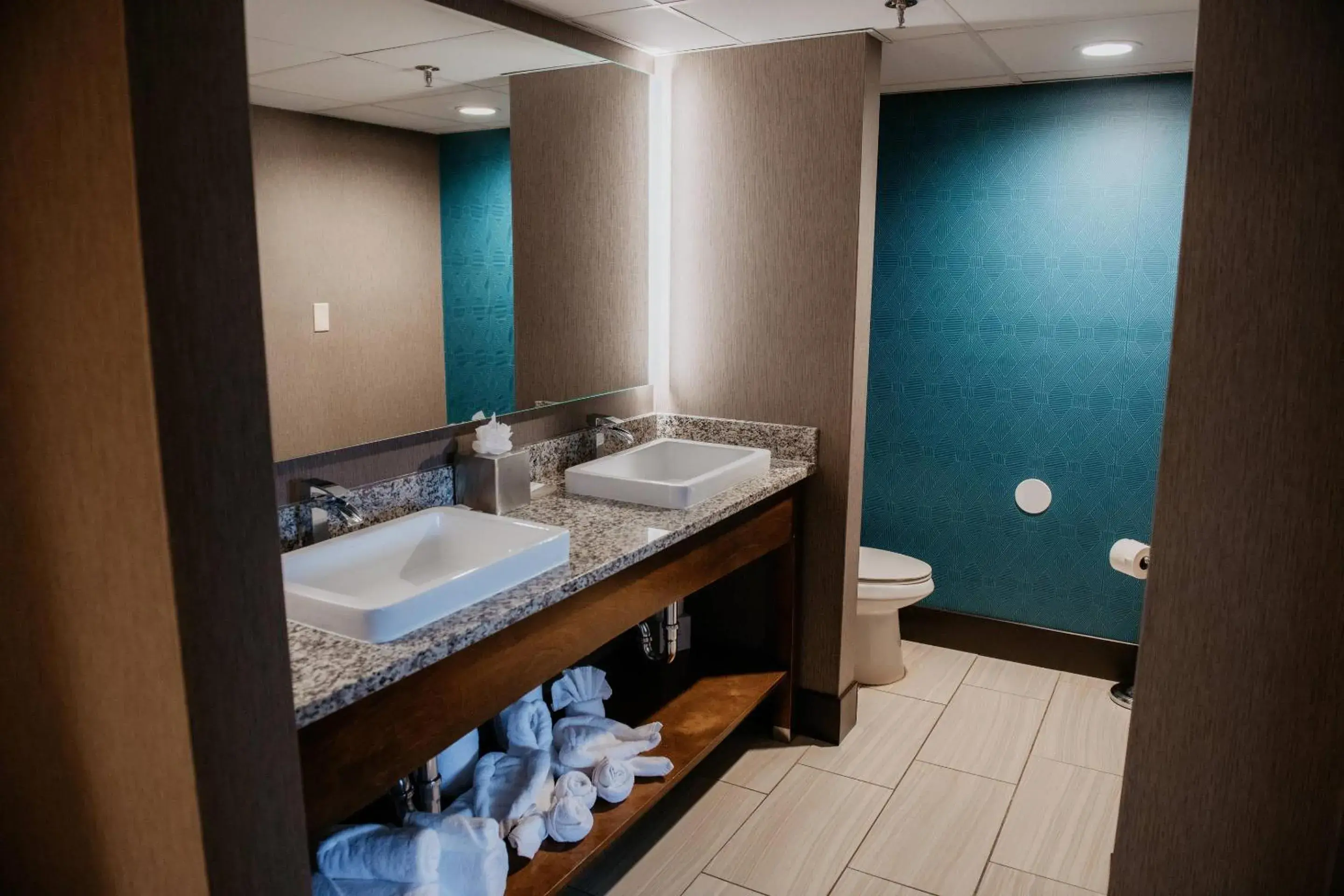 Bedroom in Radisson Hotel St Paul Downtown Bedroom in Radisson Hotel St Paul Downtown