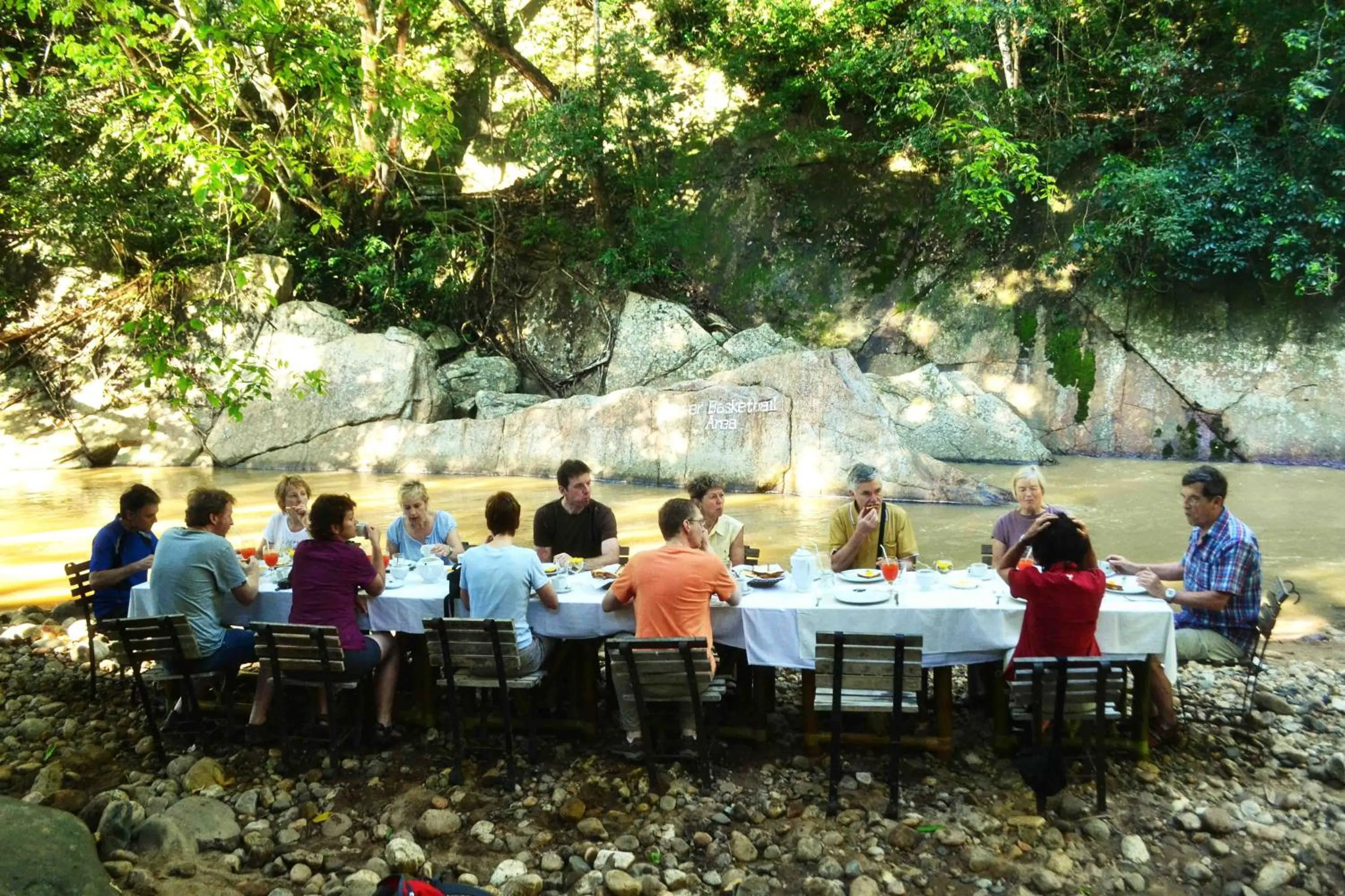 Restaurant/places to eat in Ella Jungle Resort