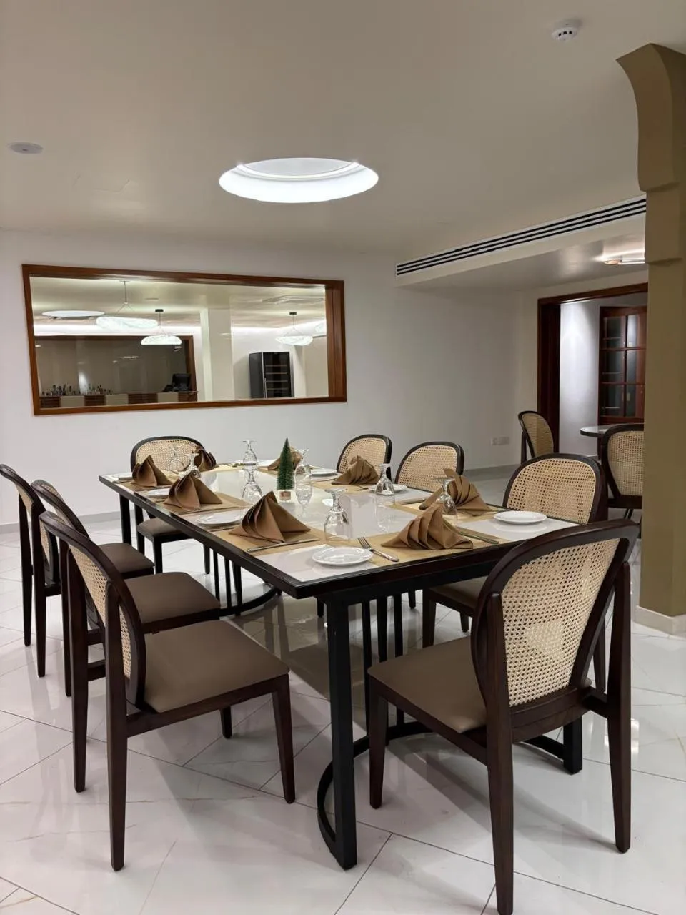Dining area in Rajarata Hotel Anuradhapura