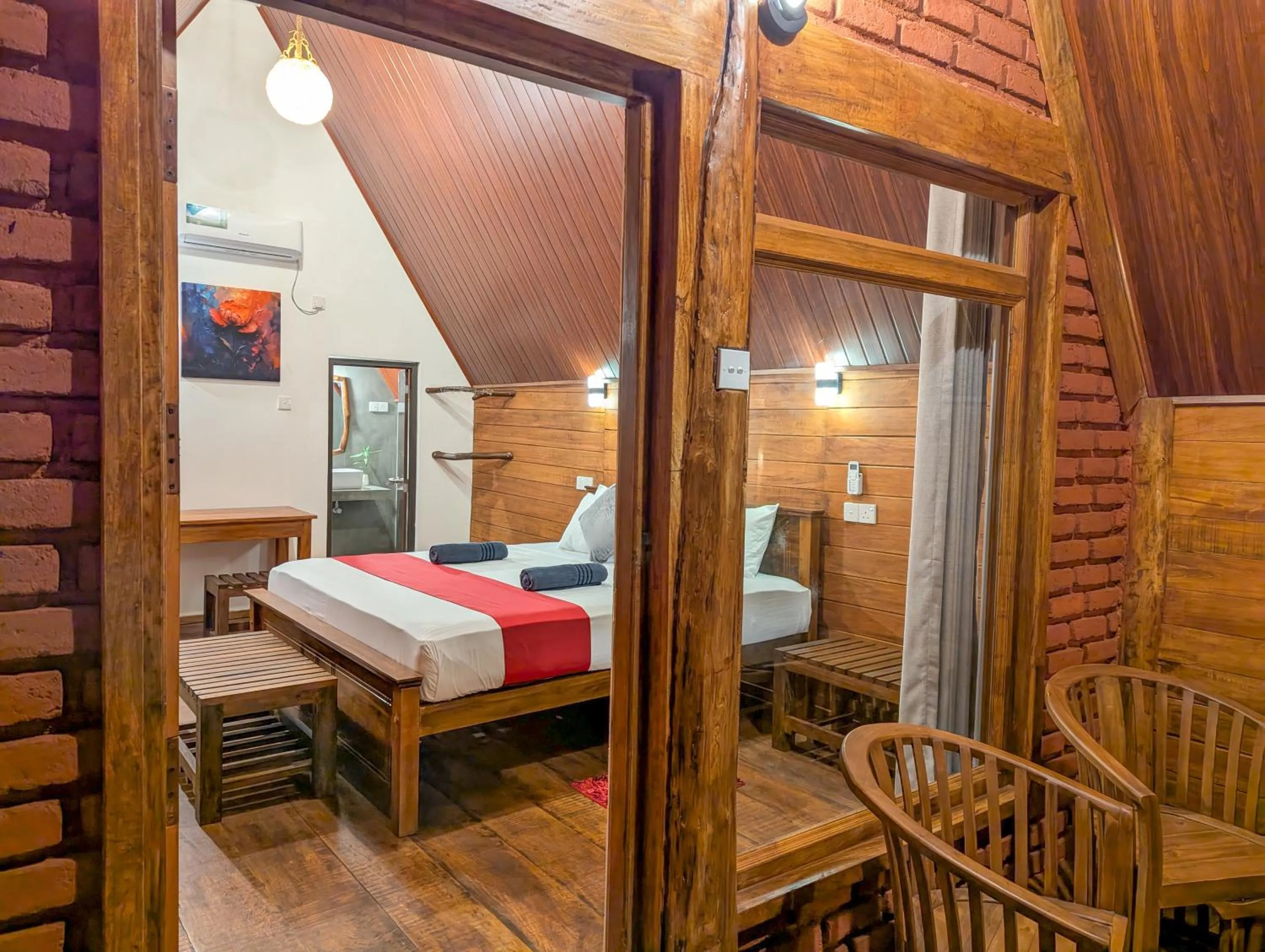 Bed in Sigiri Choona Lodge 'unique sunrise viewpoint'