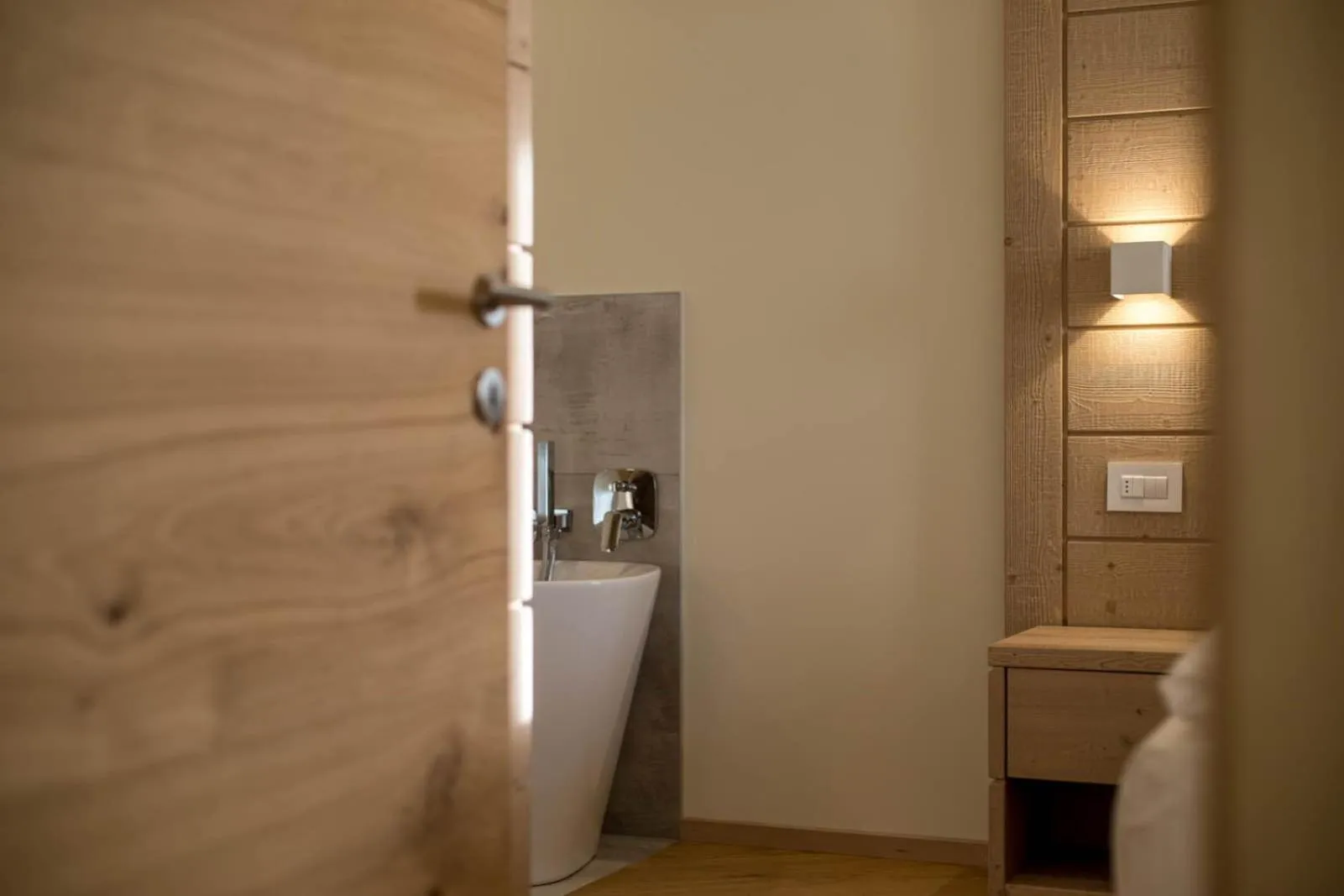 Bedroom in Hotel La Baita