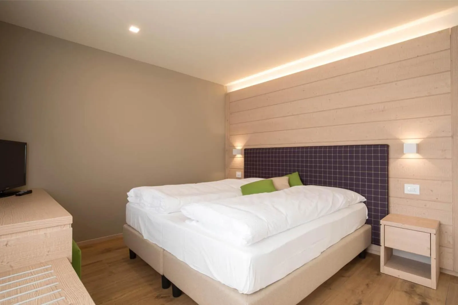 Bedroom, Bed in Hotel La Baita