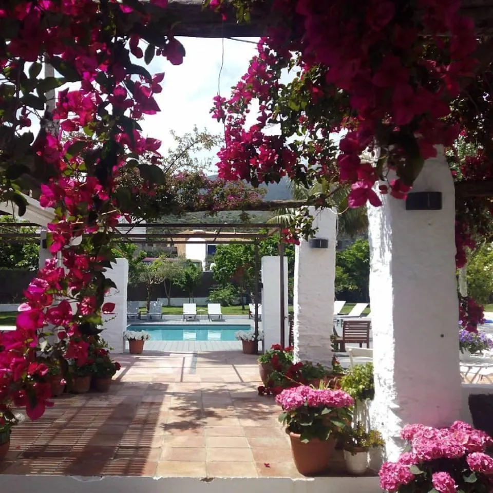 Patio in Horta d'en Rahola - Adults Only