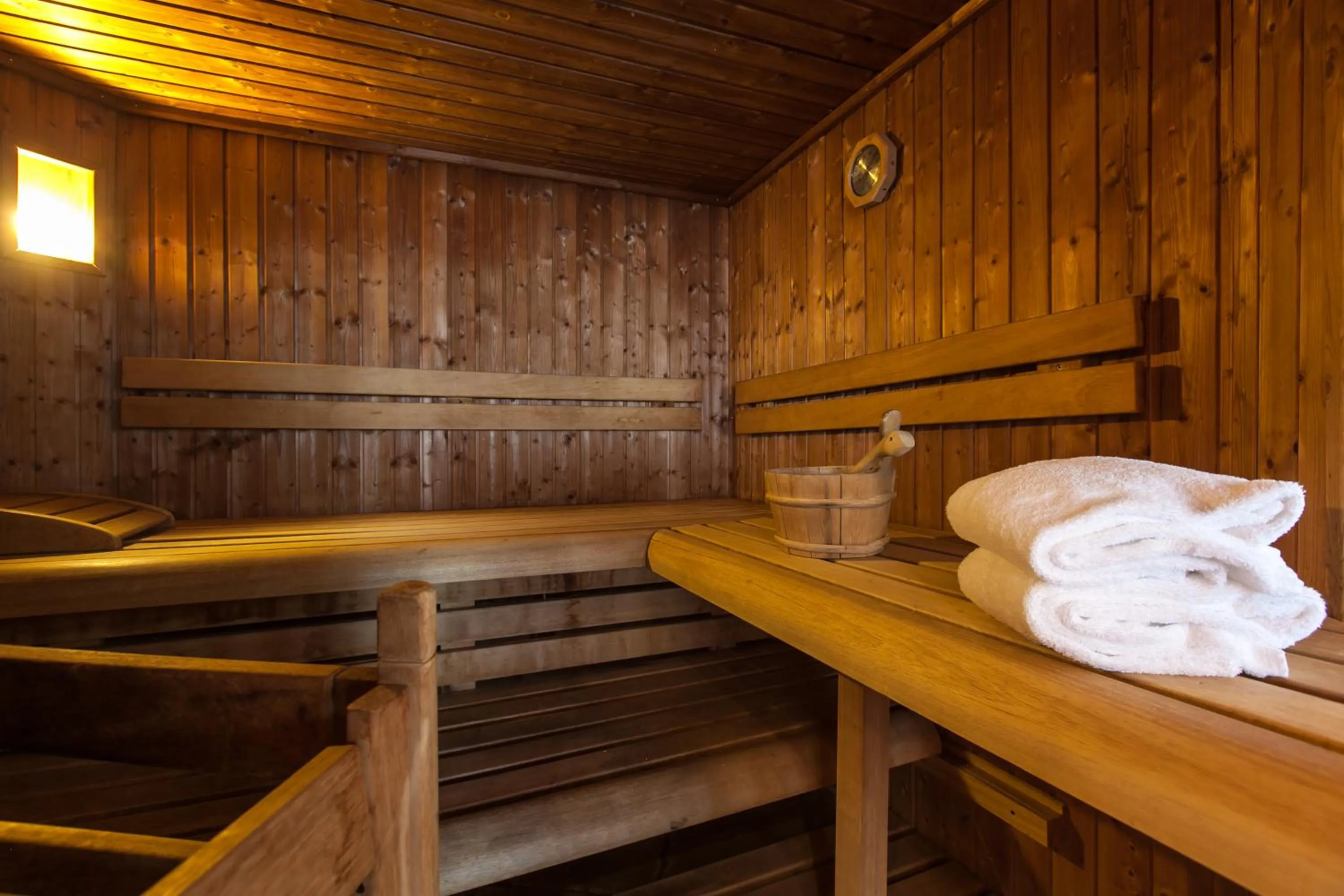 Sauna in Brit Hotel Bristol Montbéliard Centre