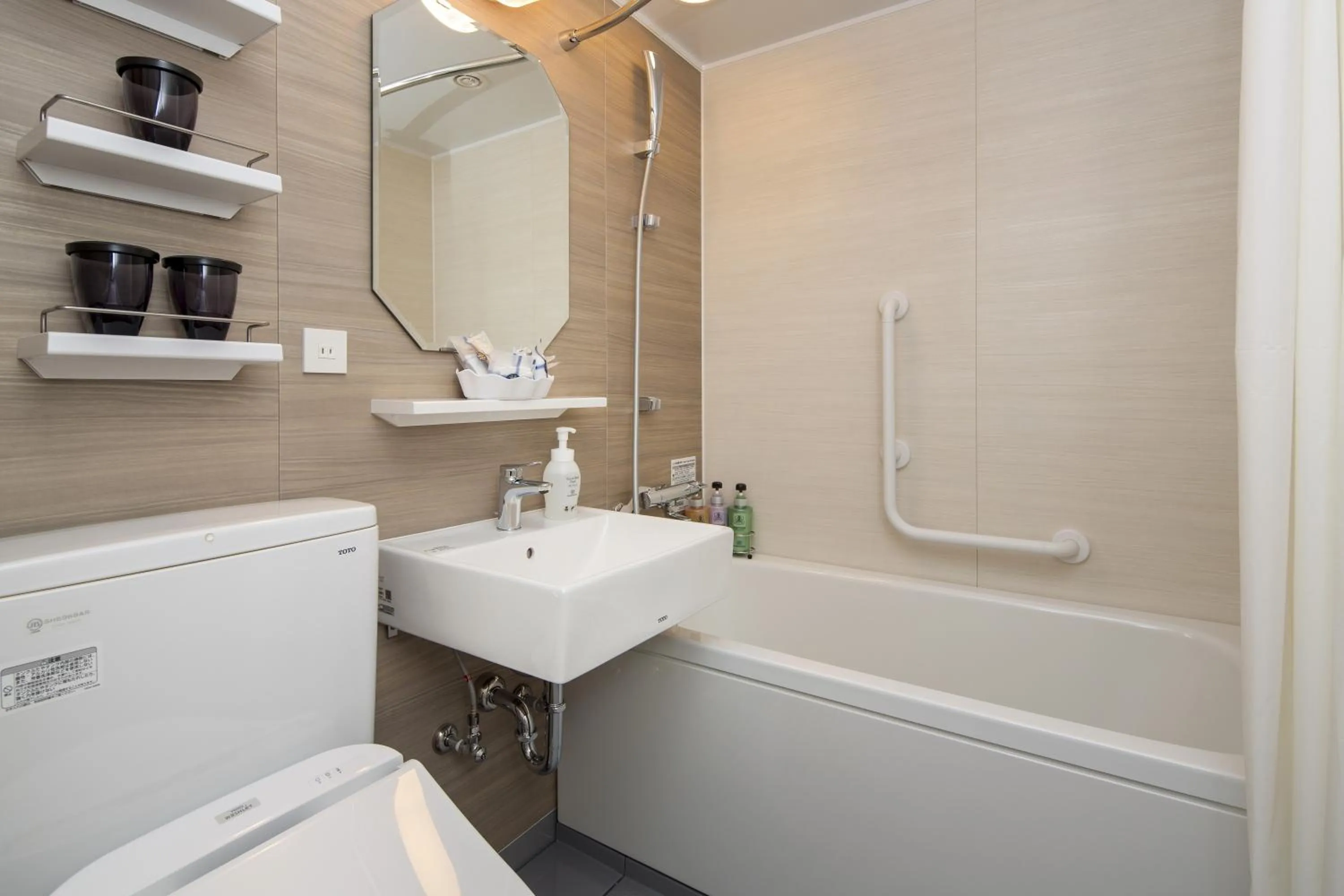 Bathroom in Hotel Monterey Kobe