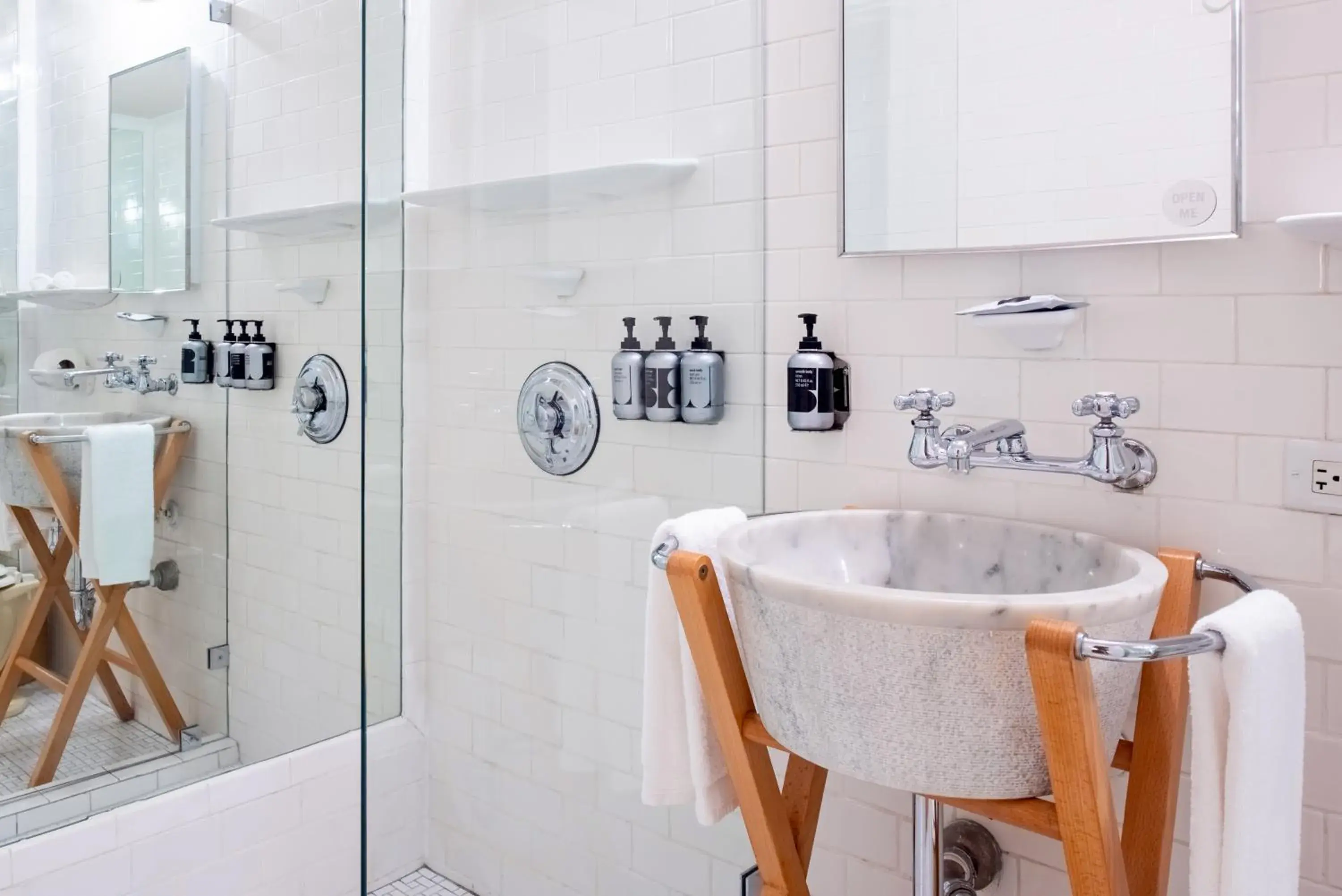 Bath Terrace Medium in The Standard Miami Bath Terrace Medium in The Standard Miami