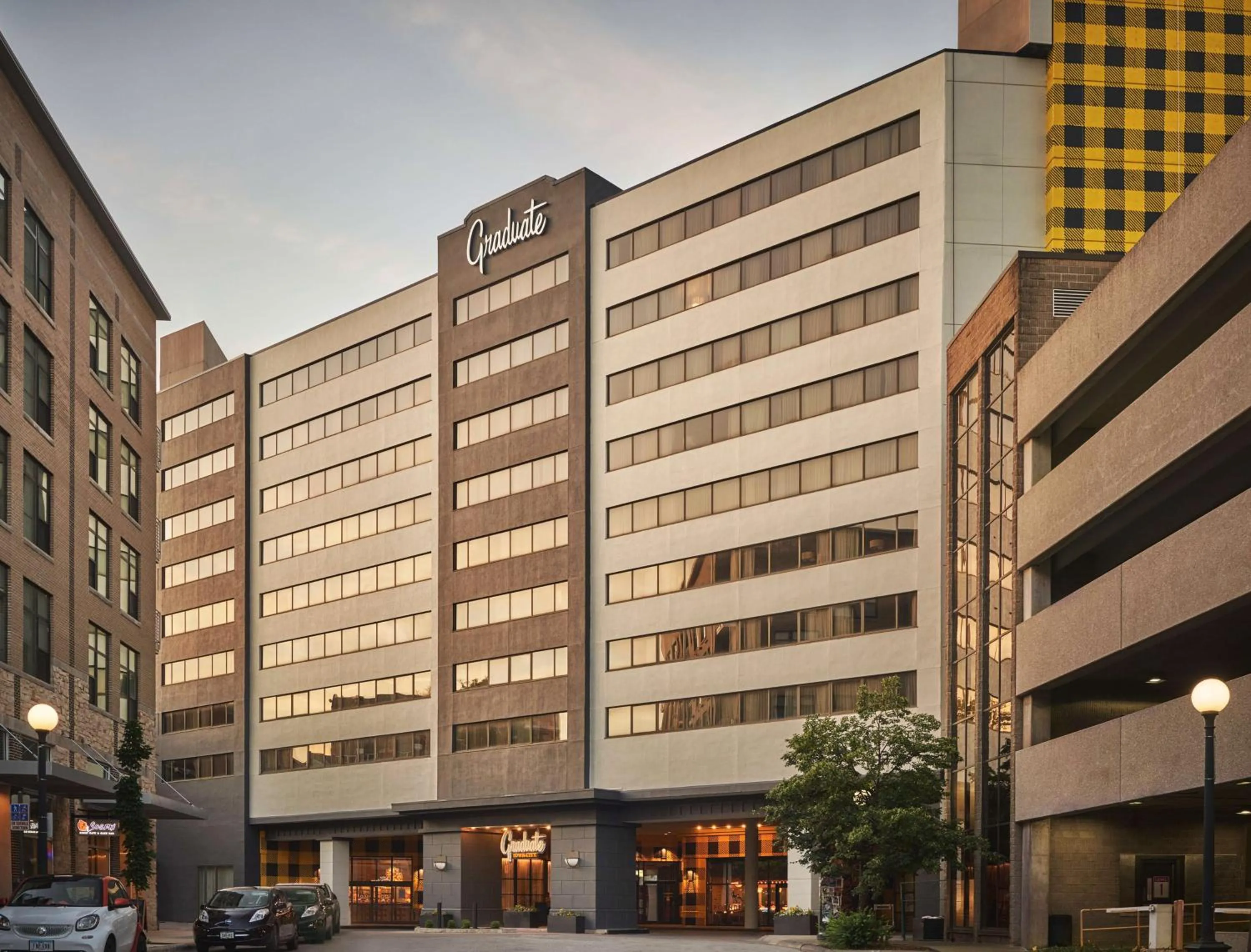 Property building in Graduate by Hilton Iowa City