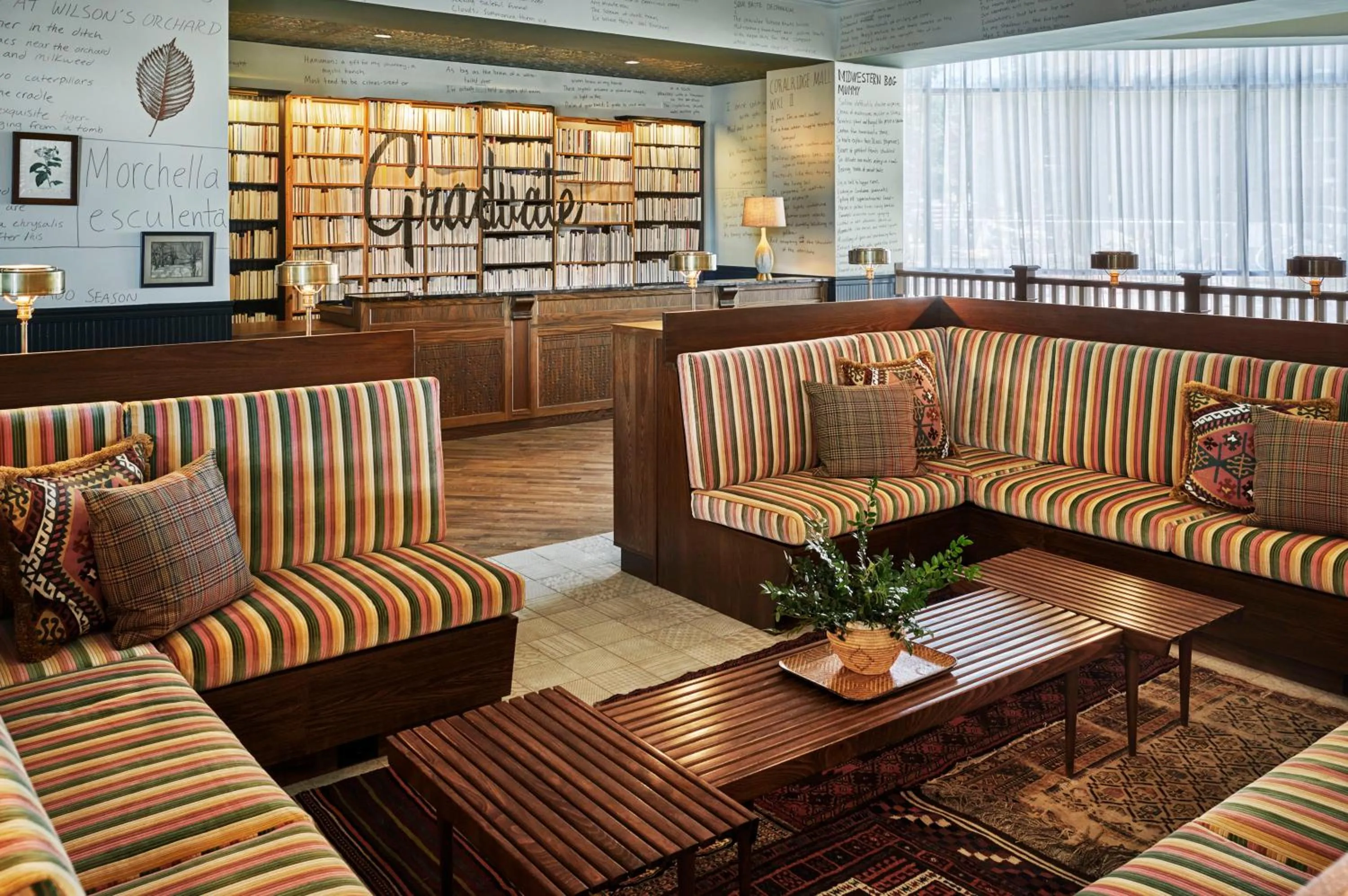 Communal lounge/ TV room in Graduate by Hilton Iowa City