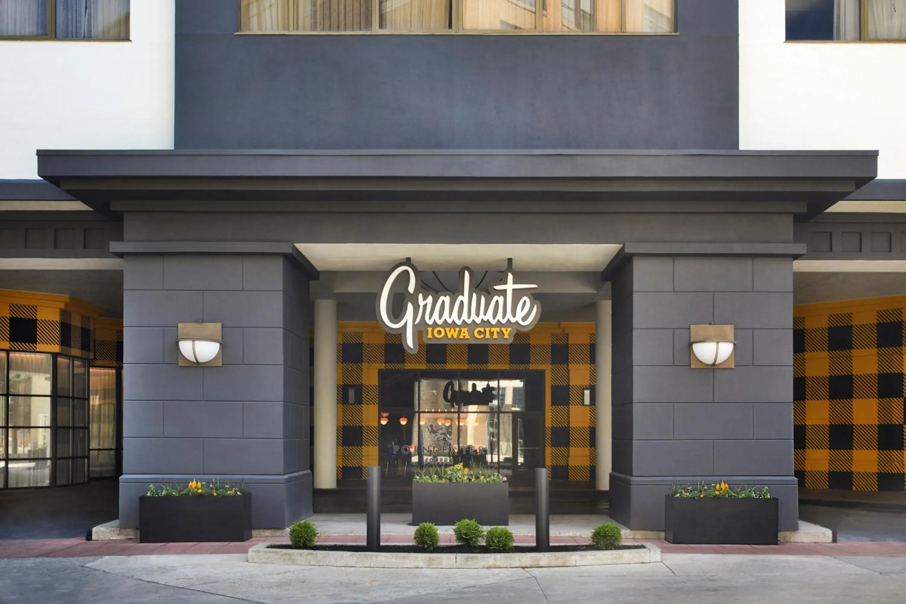 Facade/entrance in Graduate by Hilton Iowa City Facade/entrance in Graduate by Hilton Iowa City
