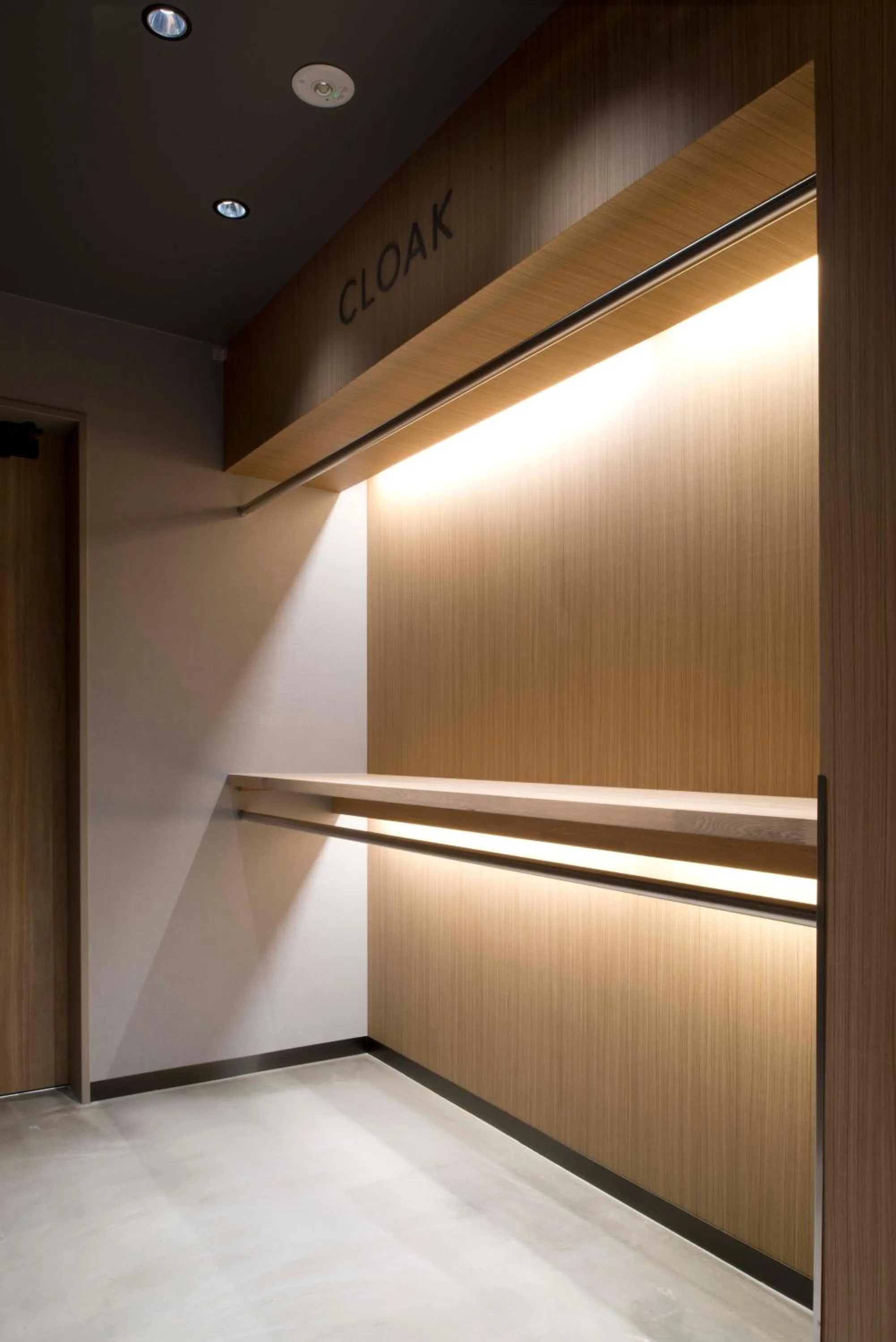 ALPHABED INN Takamatsuekimae