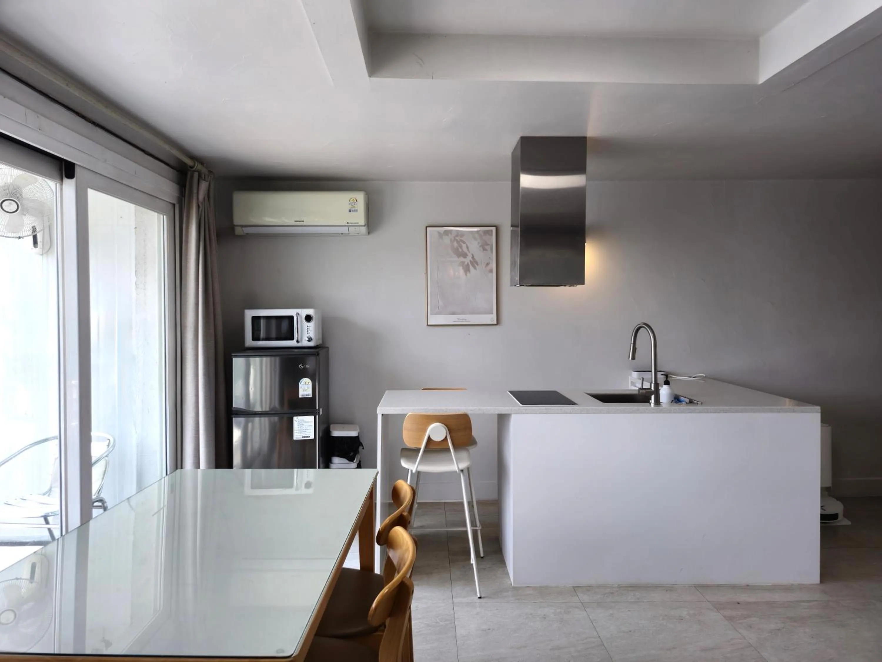 Kitchen or kitchenette in Interlaken Stay