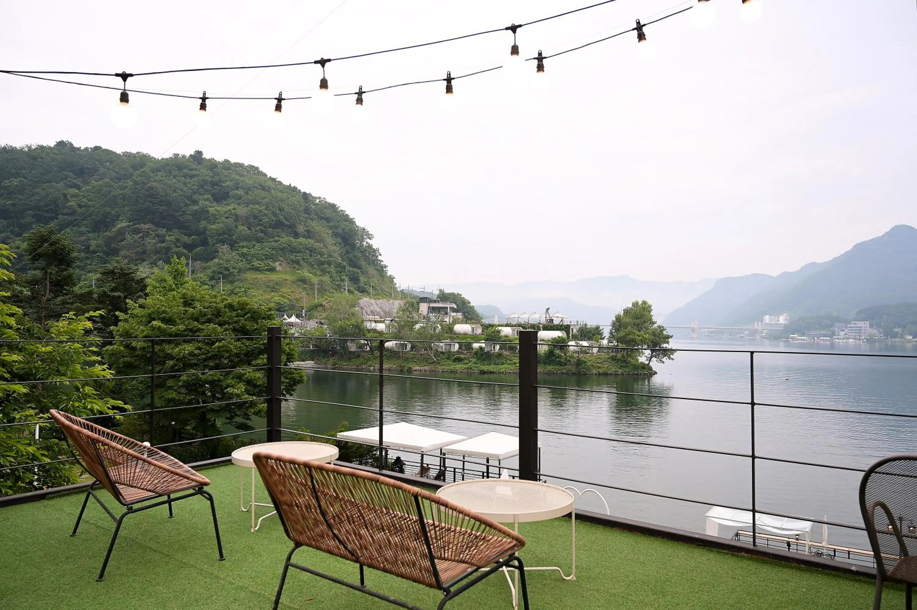 Lake view in Interlaken Stay