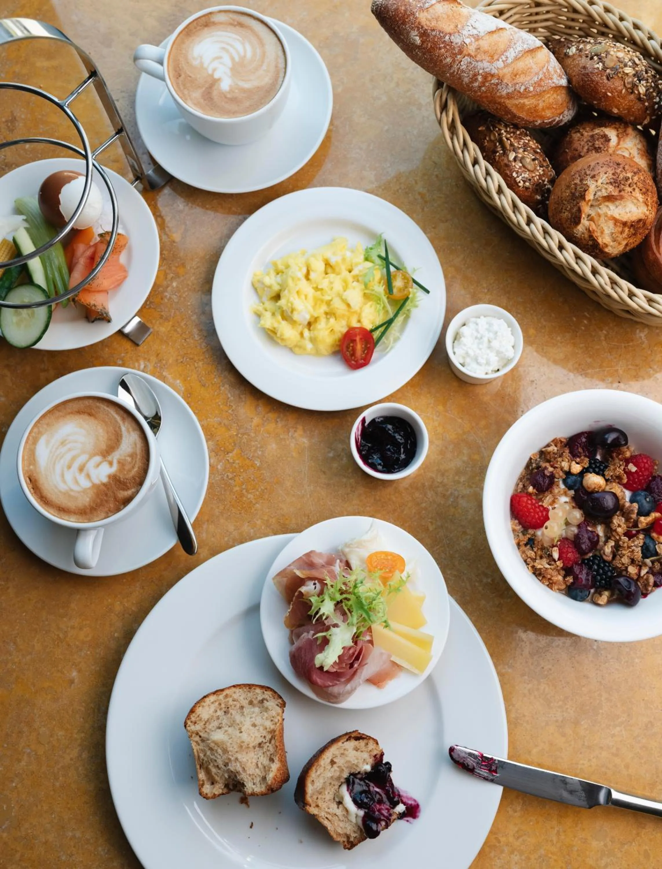 Breakfast in Karl August - a Neighborhood Hotel