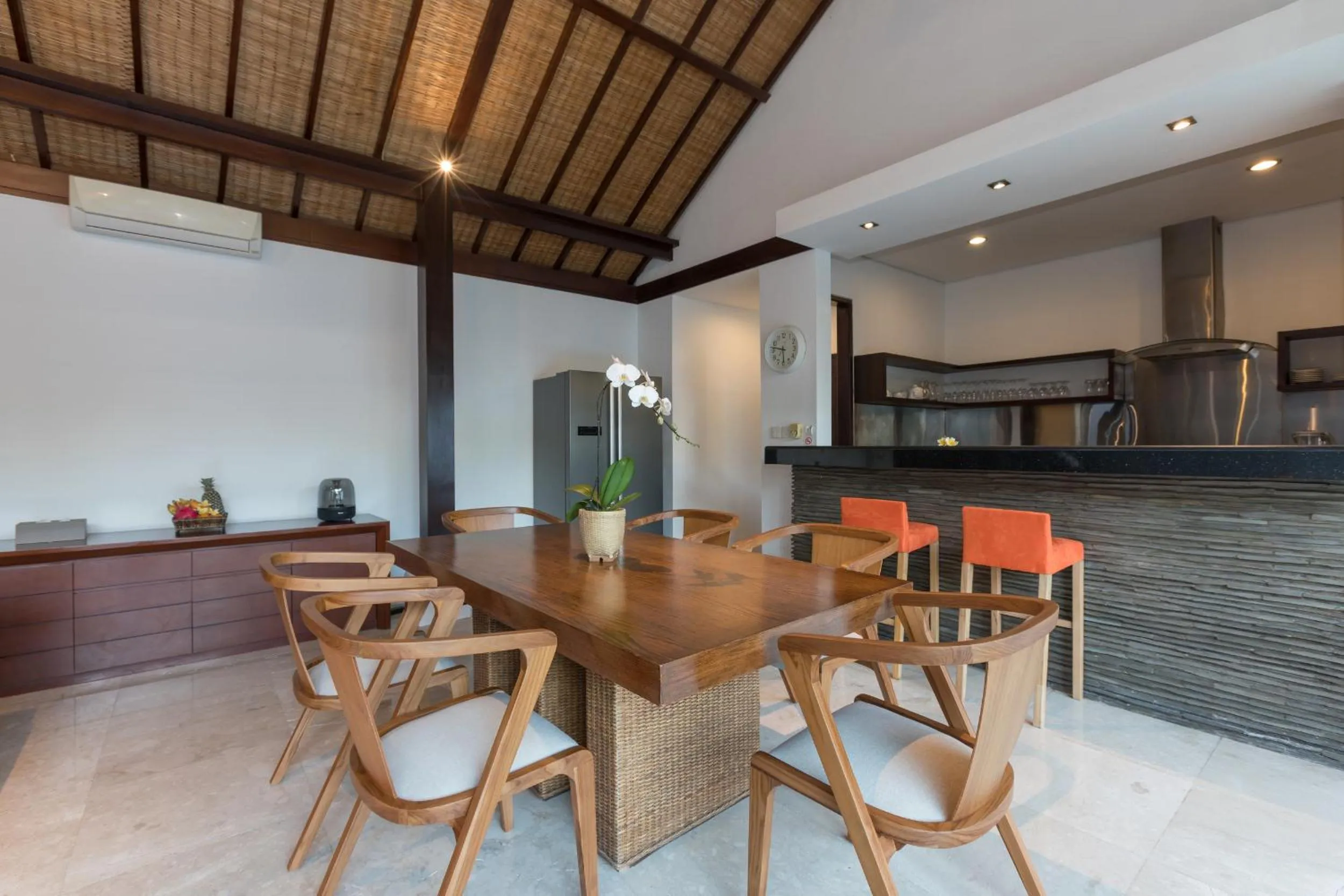 Kitchen or kitchenette in Villa Litera Seminyak Bali