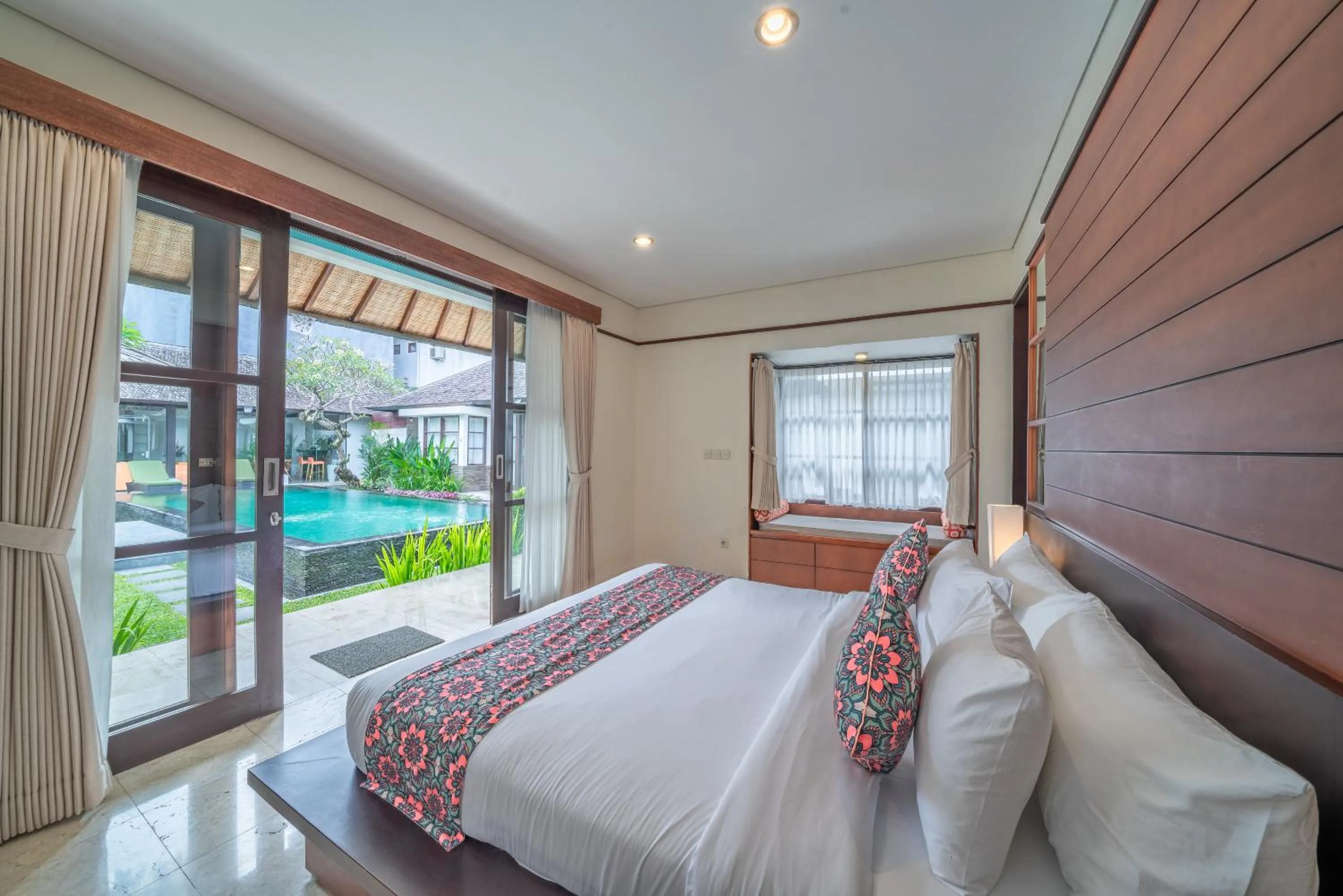 Photo of the whole room, Bed in Villa Litera Seminyak Bali