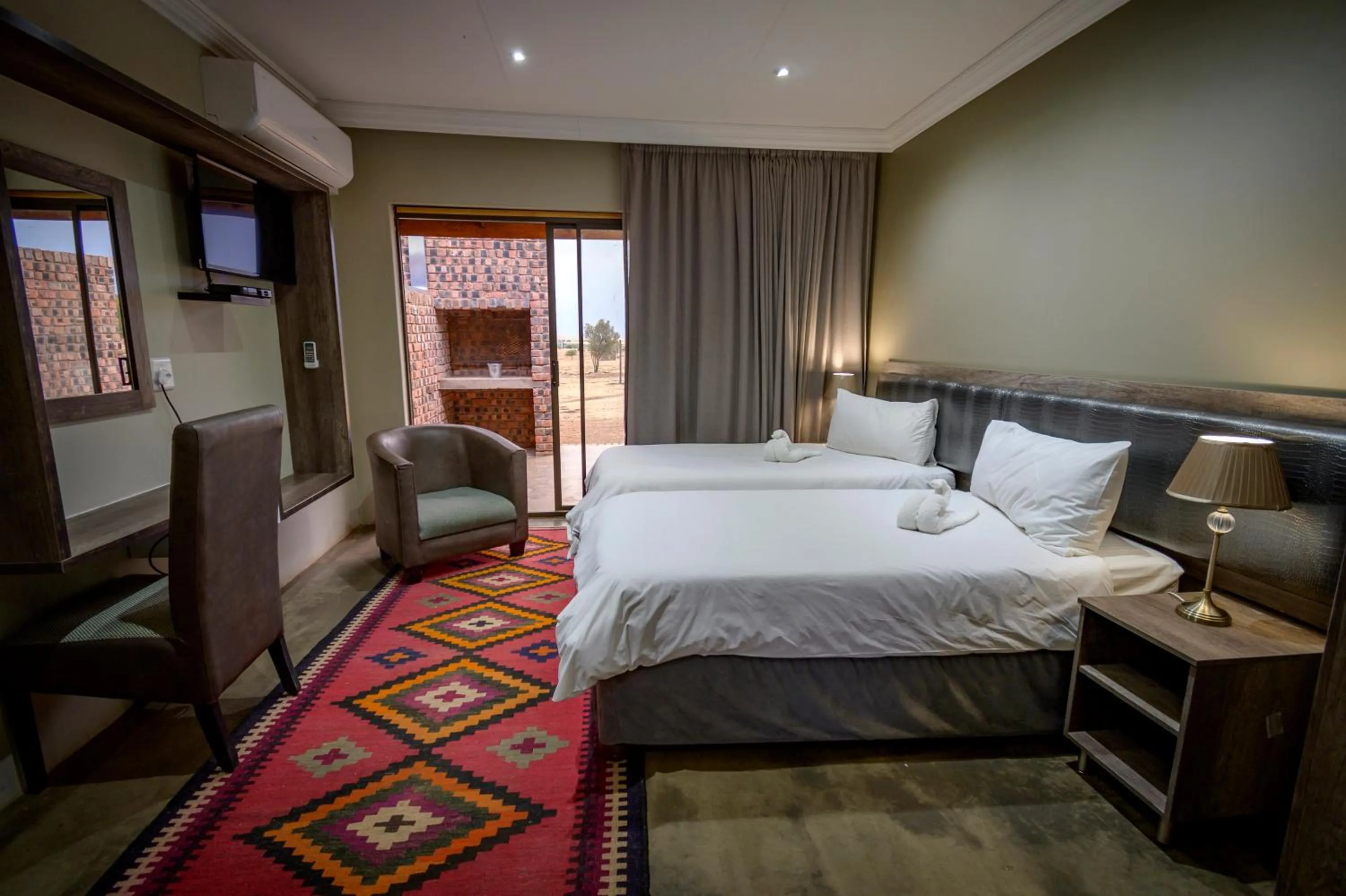 Sangiro Game Lodge - Sustainable Electricity and Water