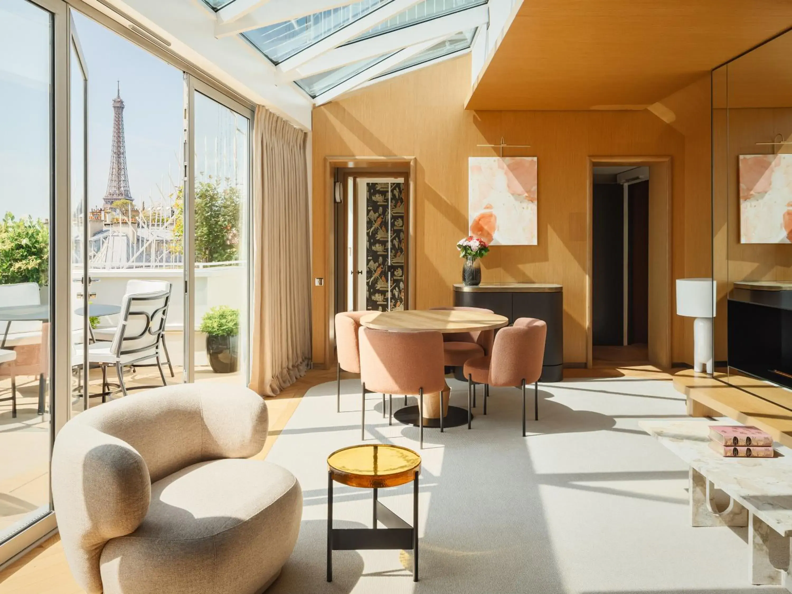 View (from property/room) in Hôtel De Sers Champs Elysées Paris View (from property/room) in Hôtel De Sers Champs Elysées Paris