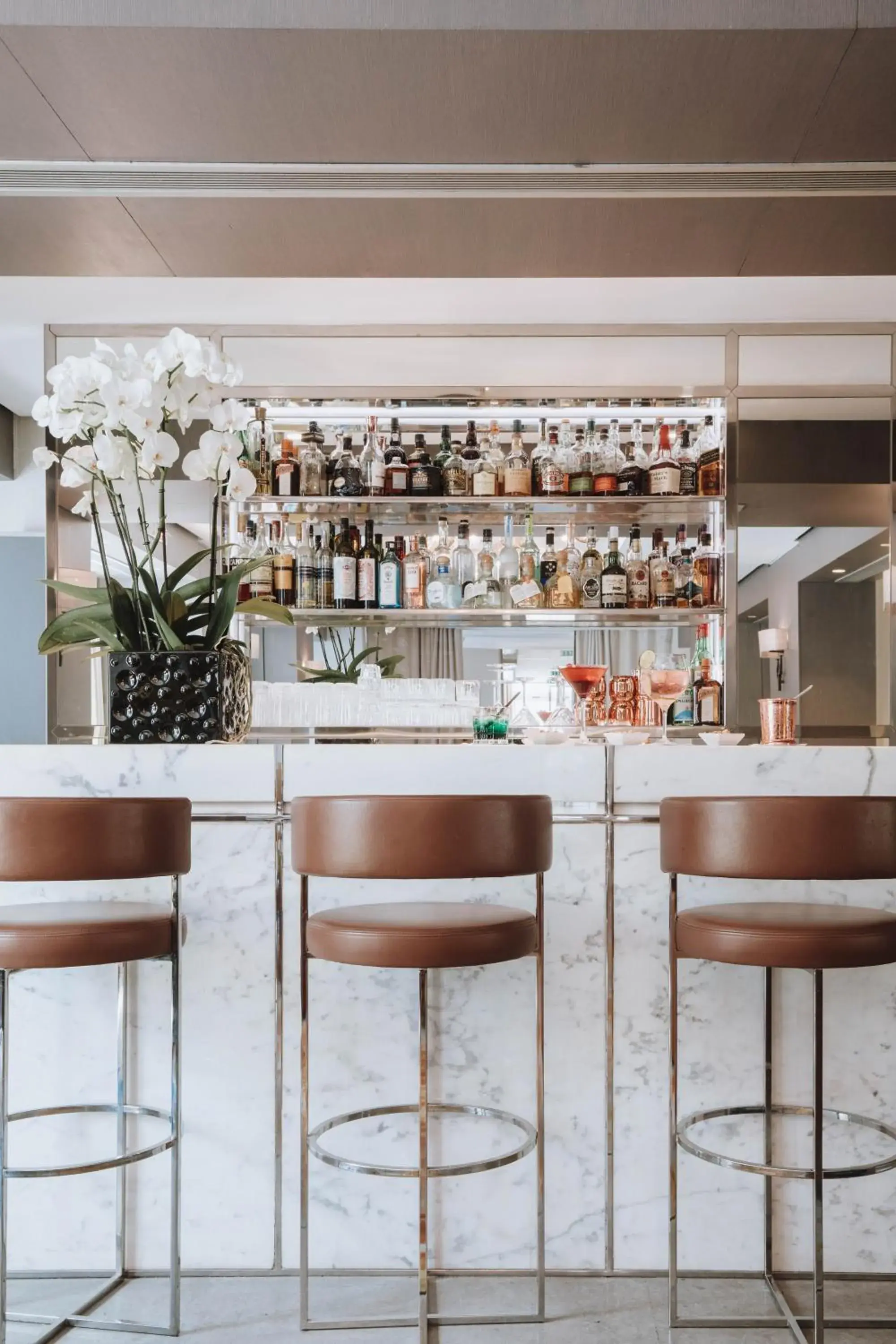 Lounge or bar in Hôtel De Sers Champs Elysées Paris Lounge or bar in Hôtel De Sers Champs Elysées Paris