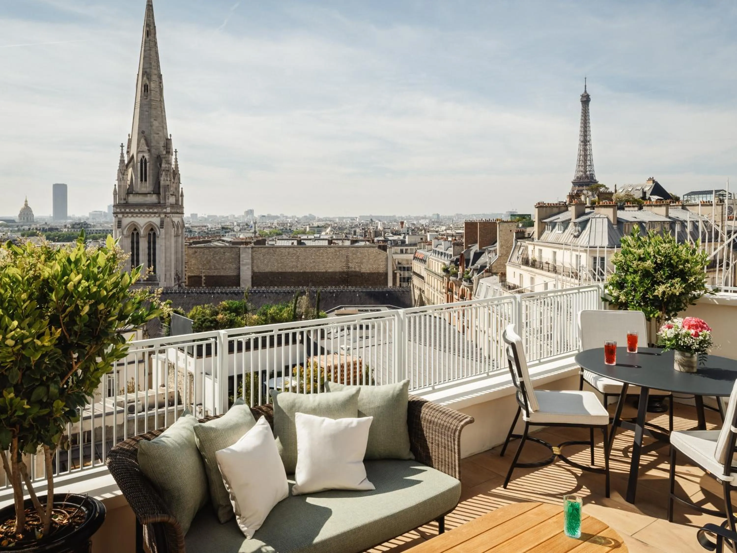 Landmark view in Hôtel De Sers Champs Elysées Paris