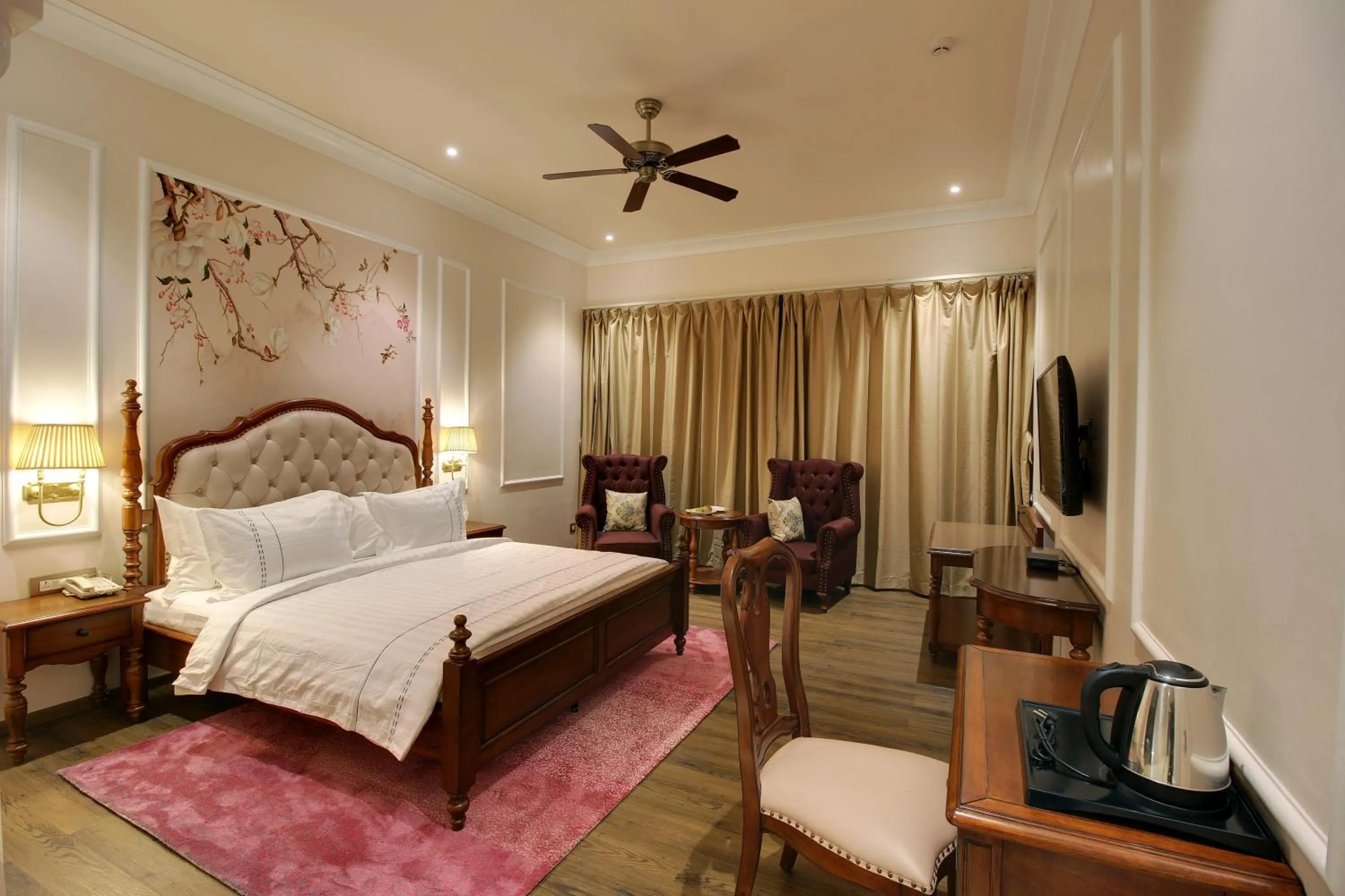 Bed in Jhadol Vijay Vilas Near Lake Pichola