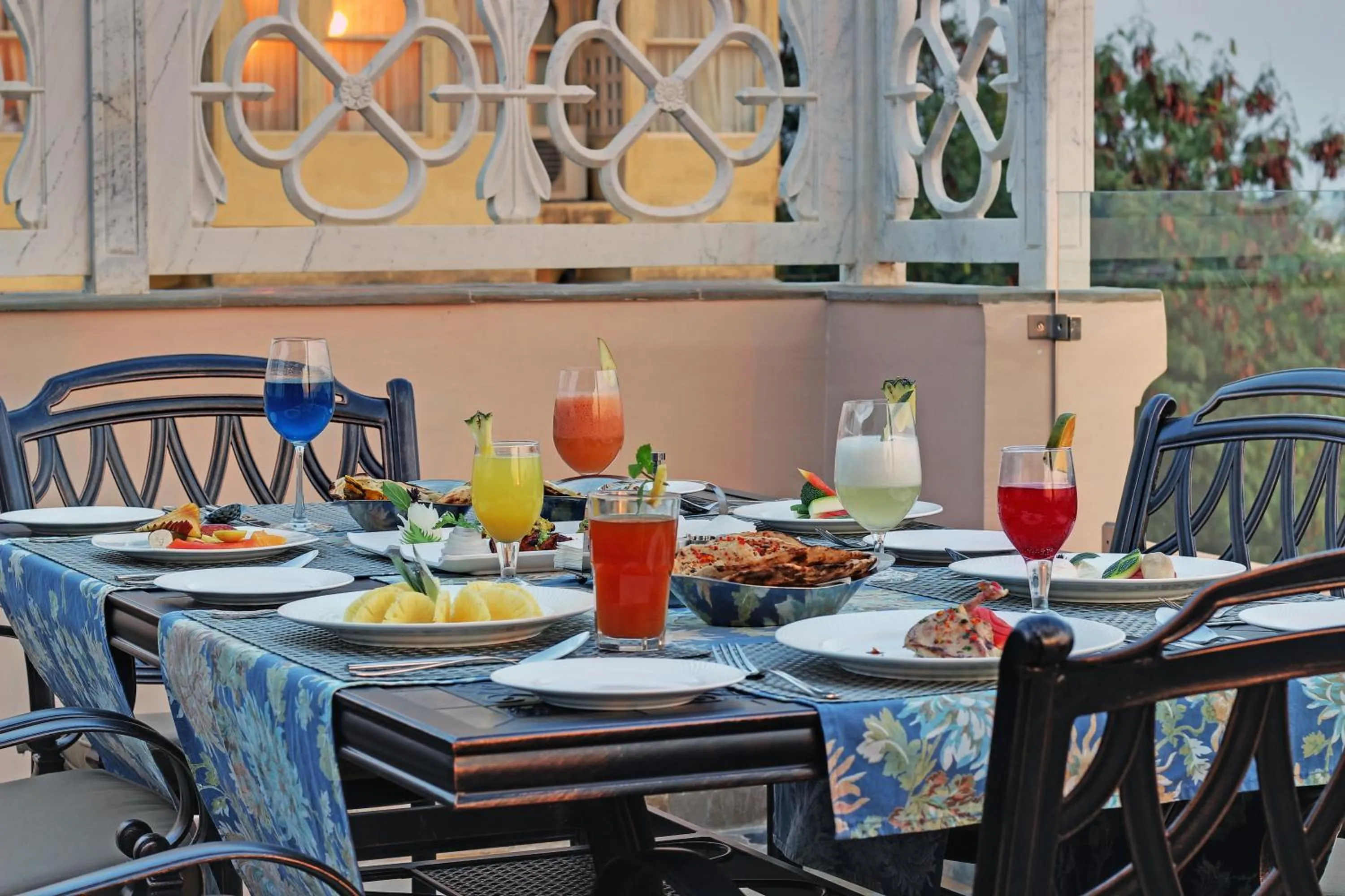 Restaurant/places to eat in Jhadol Vijay Vilas Near Lake Pichola