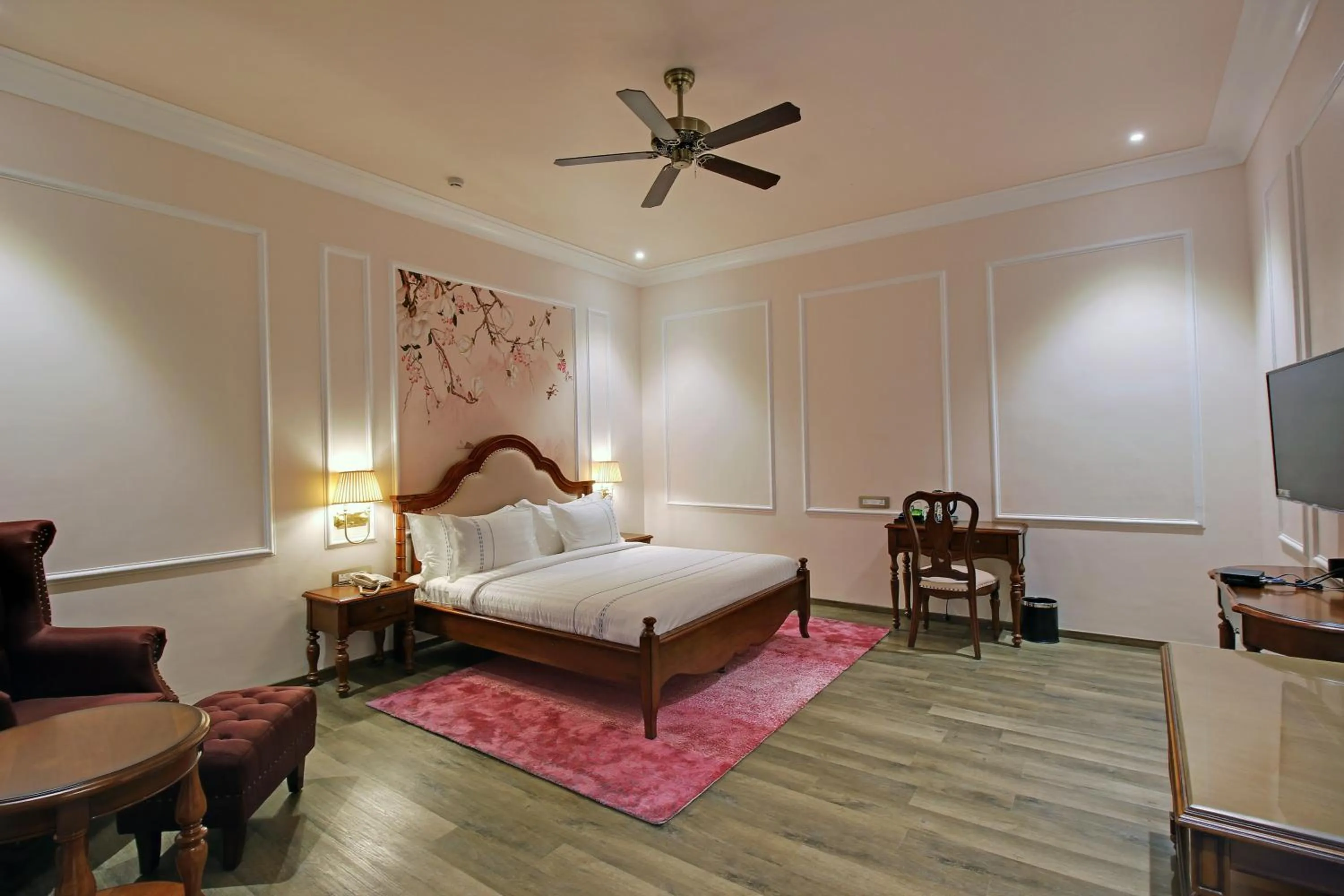 Bed in Jhadol Vijay Vilas Near Lake Pichola