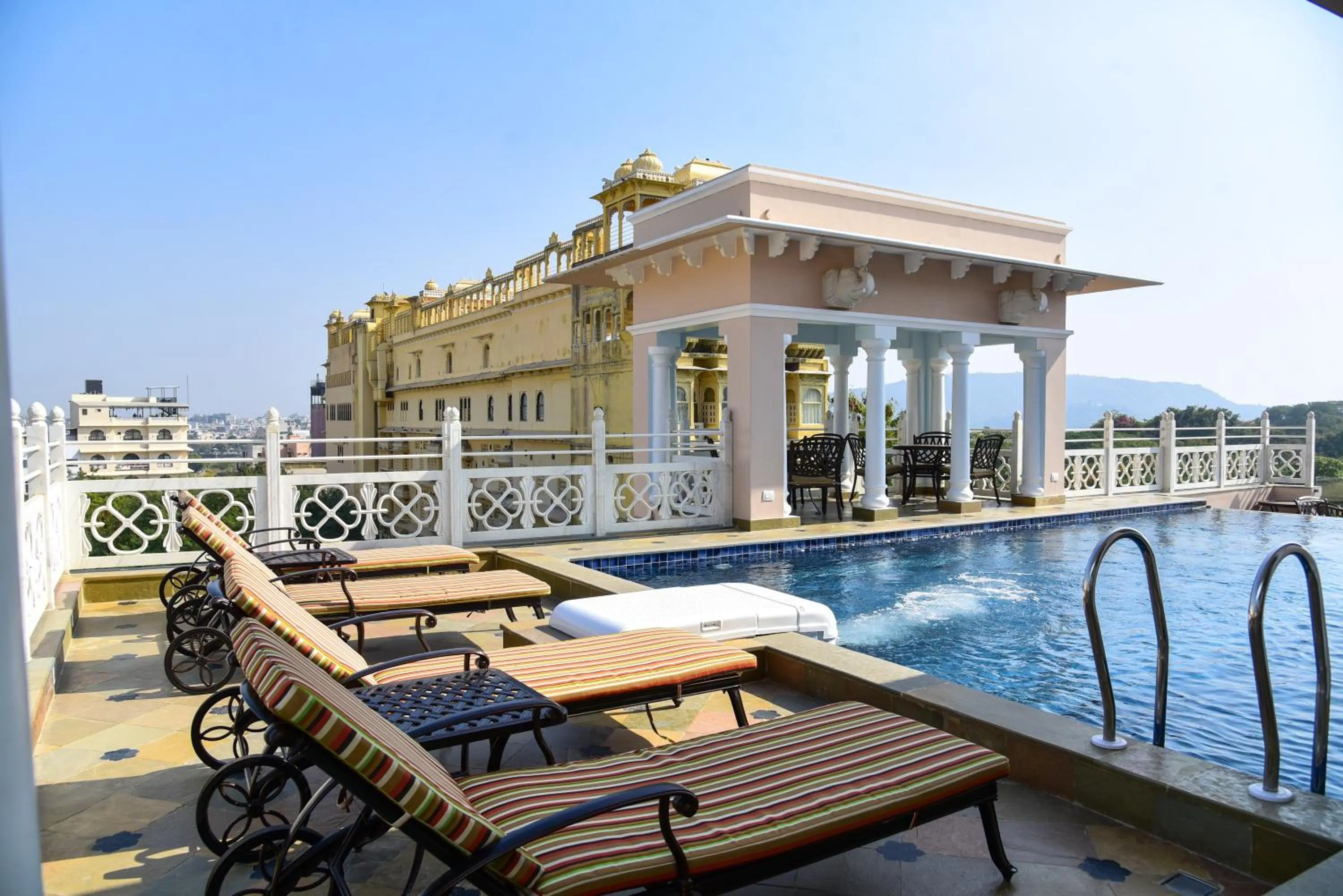 Property building in Jhadol Vijay Vilas Near Lake Pichola