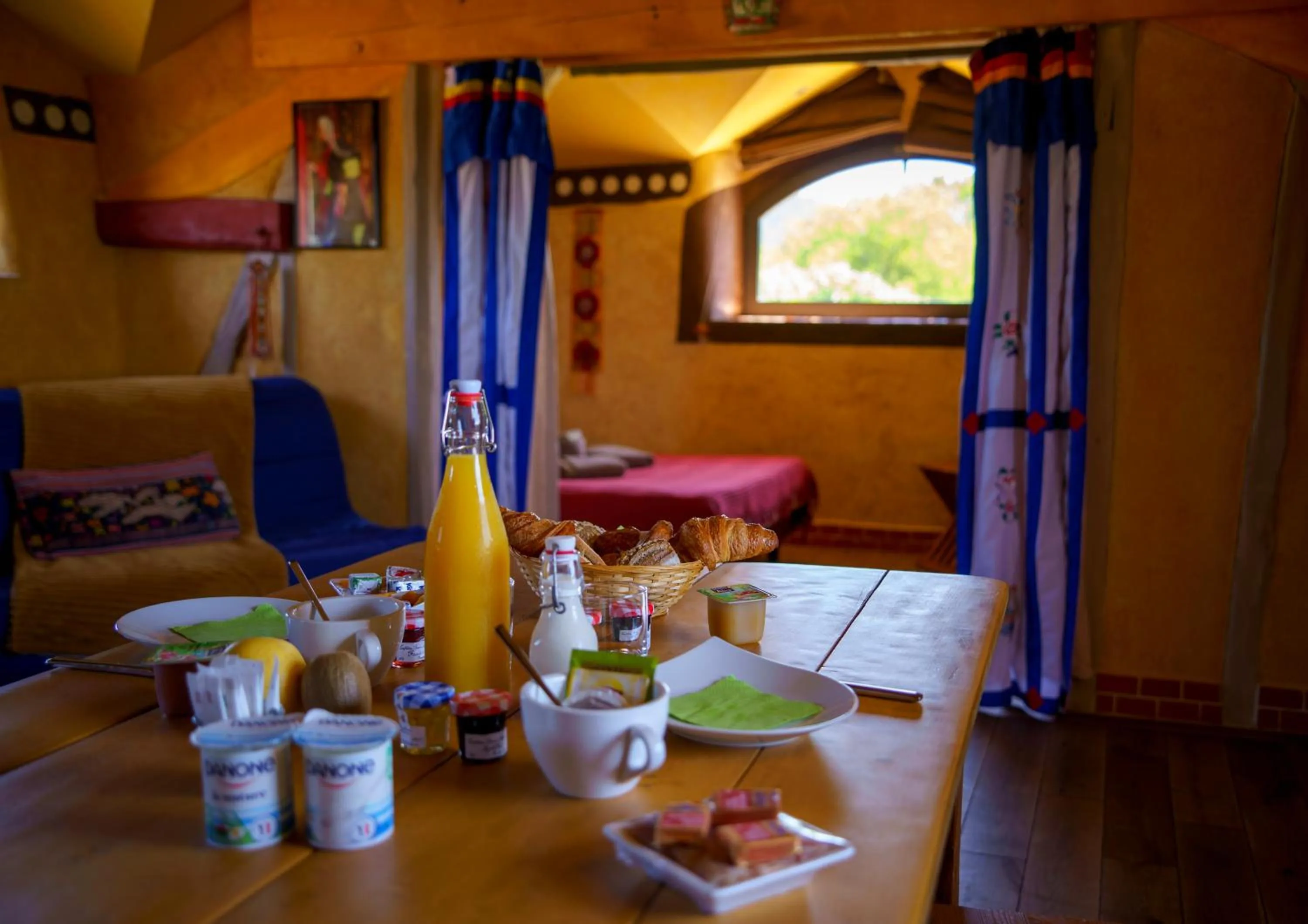 Breakfast in Valsoyo