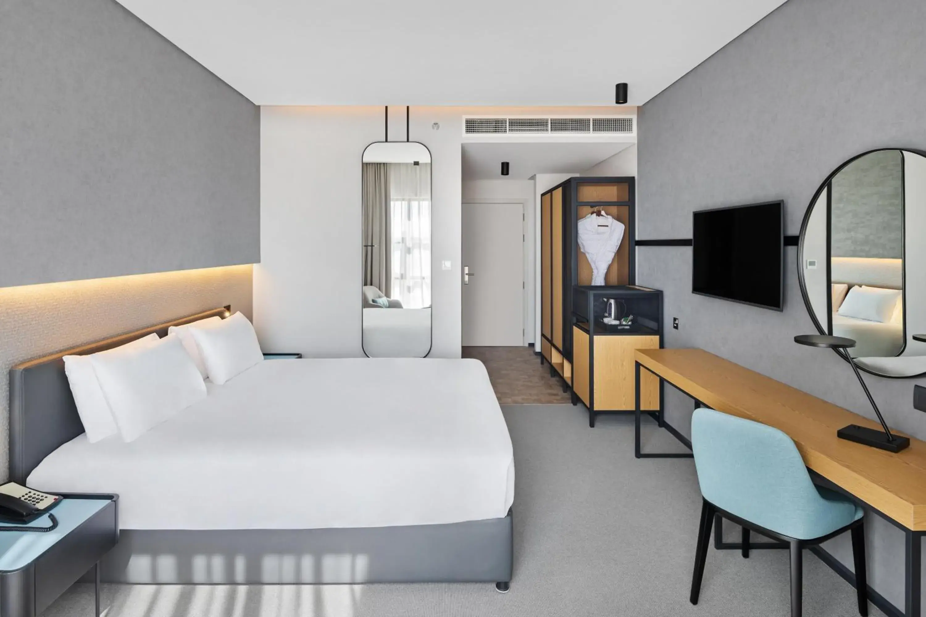 Photo of the whole room, Bed in JA The Manor Hotel, Dubai Photo of the whole room, Bed in JA The Manor Hotel, Dubai