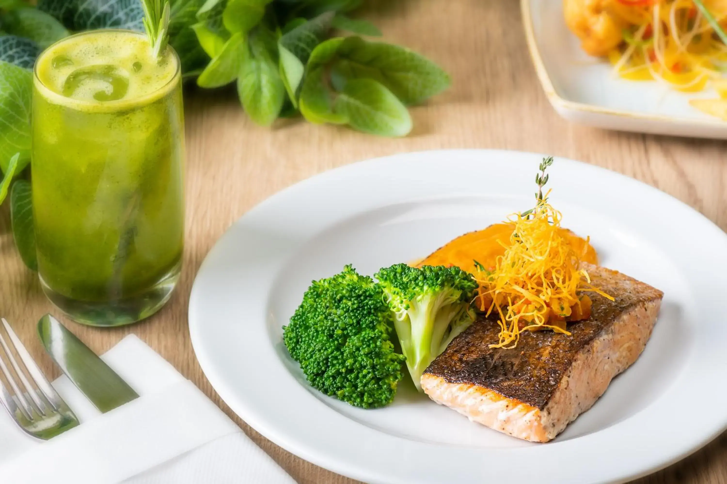 Restaurant/places to eat in JA The Manor Hotel, Dubai Restaurant/places to eat in JA The Manor Hotel, Dubai