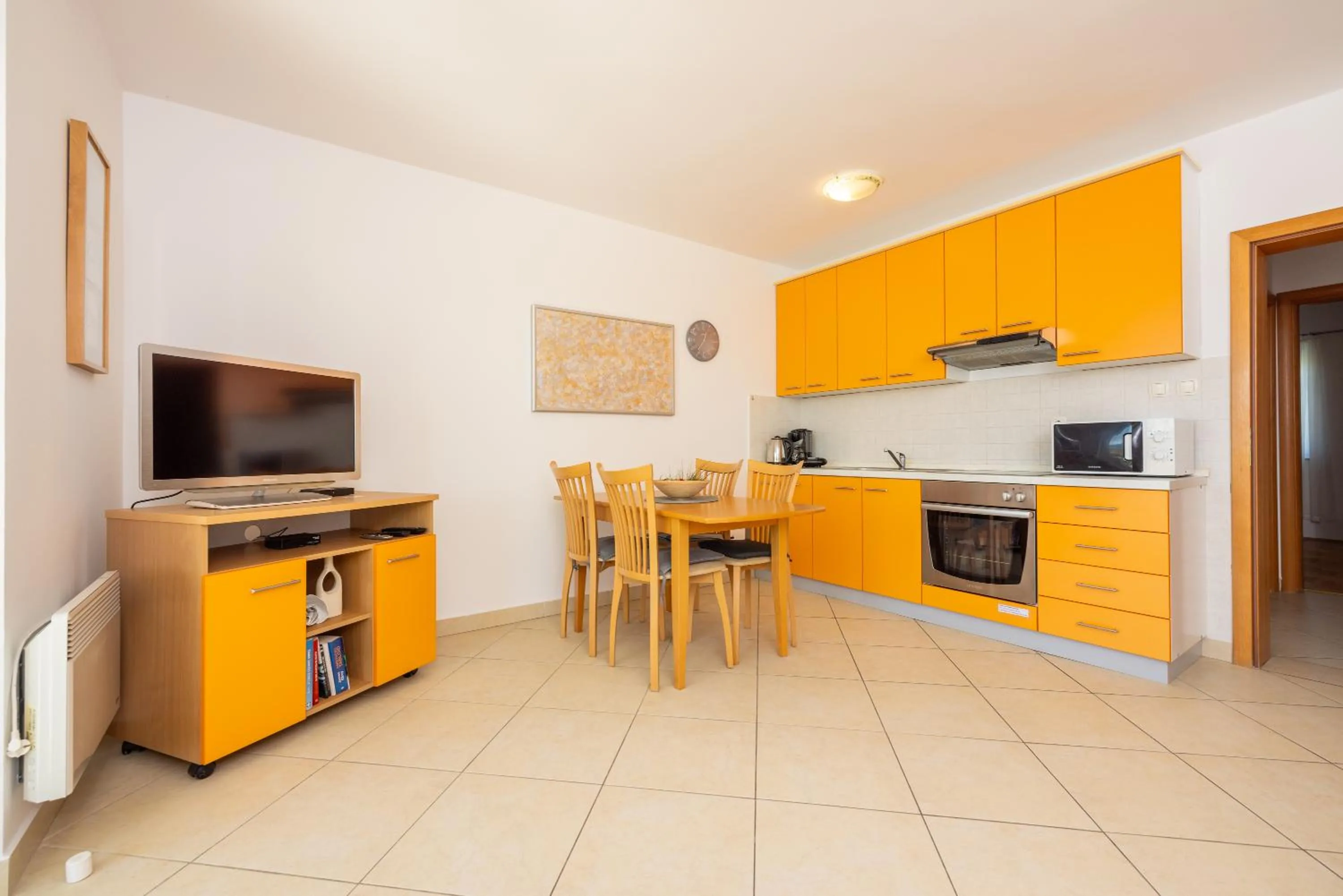 Kitchen or kitchenette in PETAK