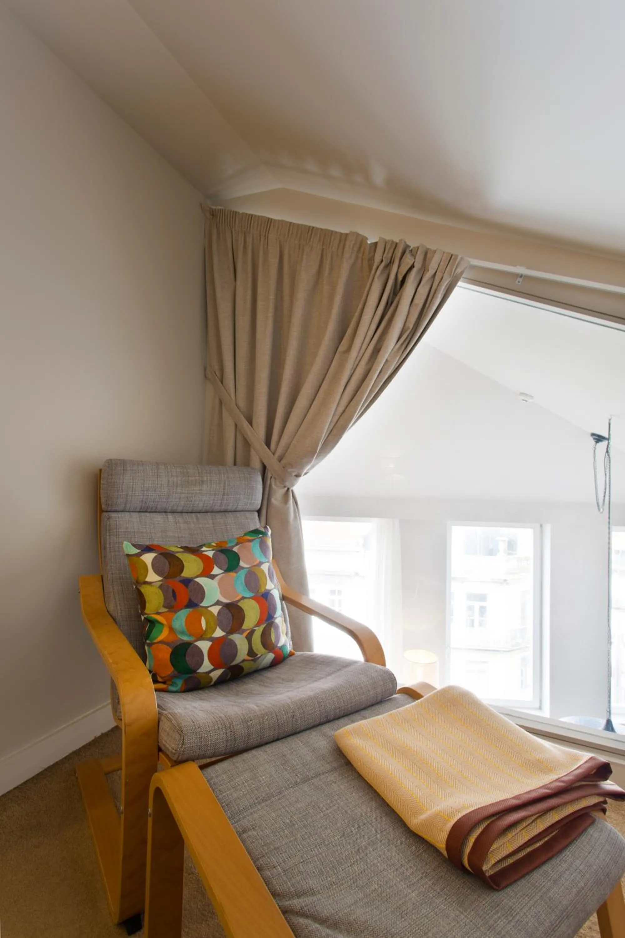 Seating area, Bed in RVA - Porto Central Flats