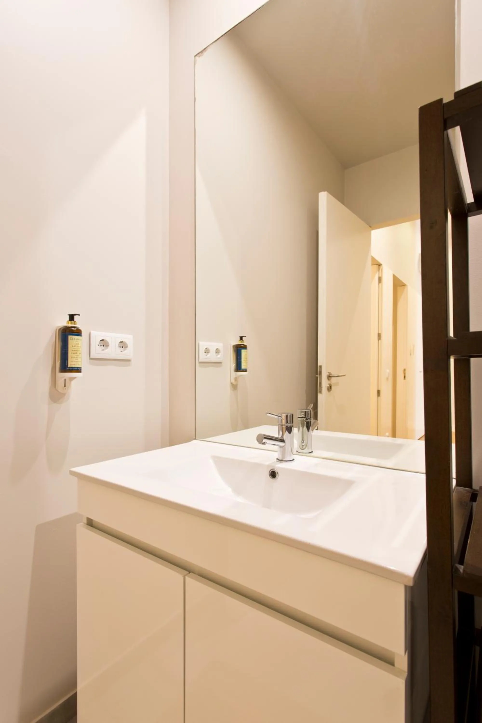 Bathroom in RVA - Porto Central Flats