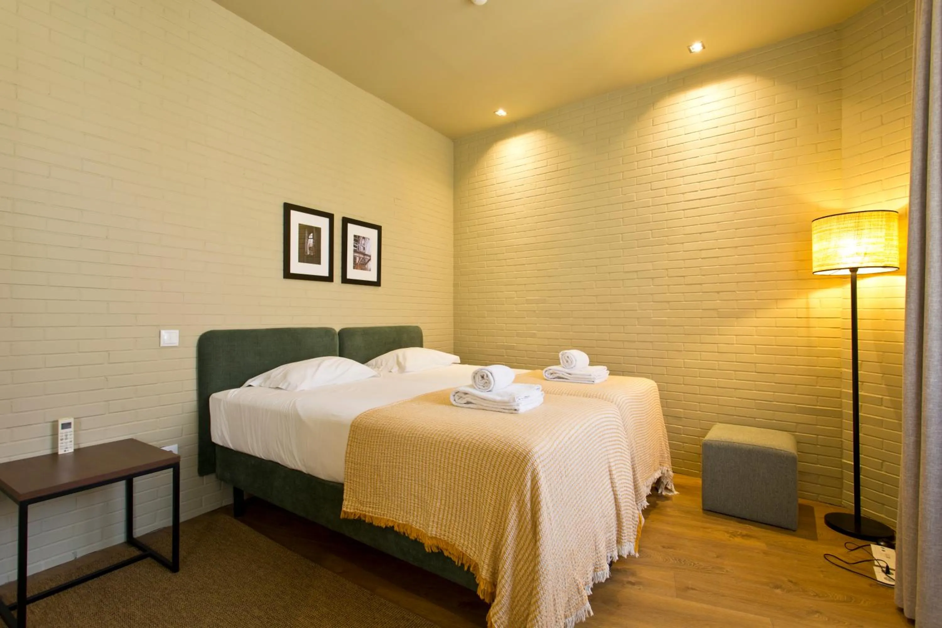 Bed in RVA - Porto Central Flats