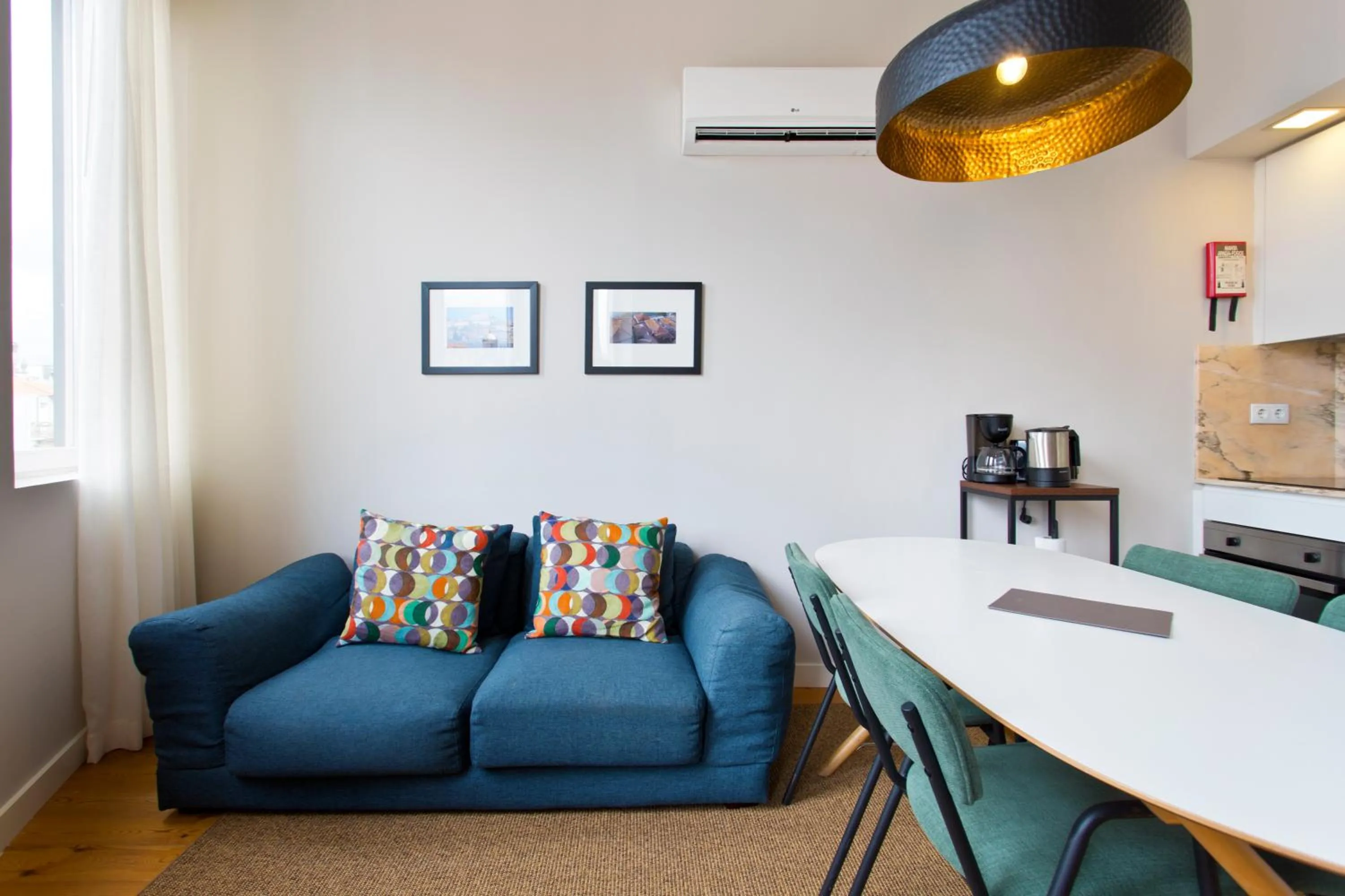 Seating area in RVA - Porto Central Flats